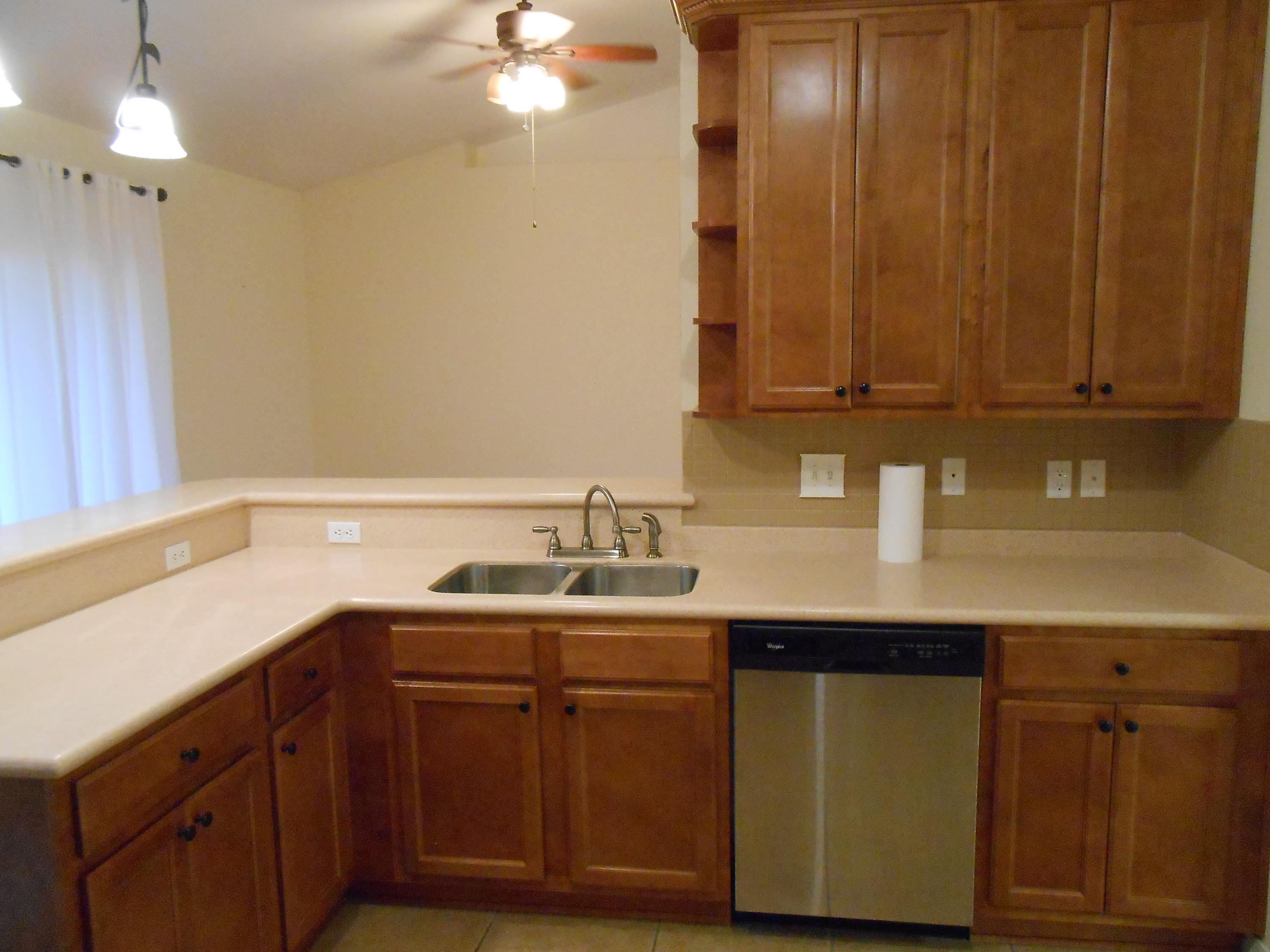 MAGNOLIA LAKE ESTATES PH 2 - Residential