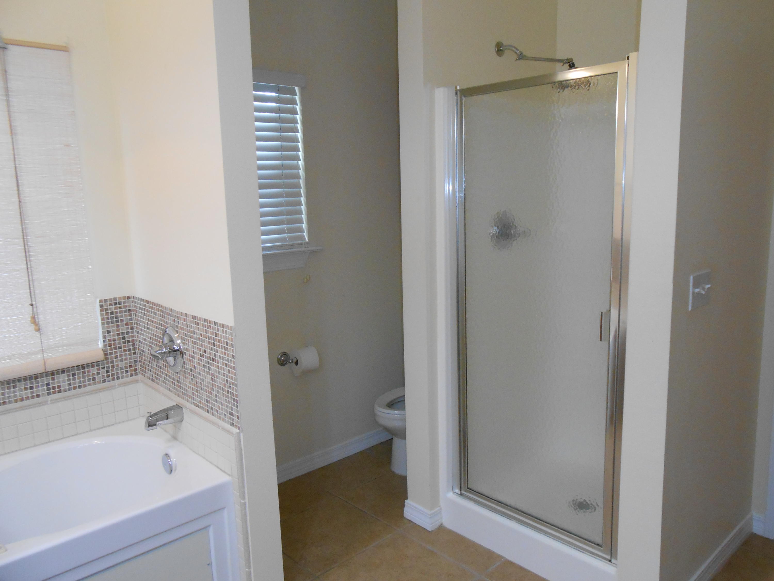 MAGNOLIA LAKE ESTATES PH 2 - Residential