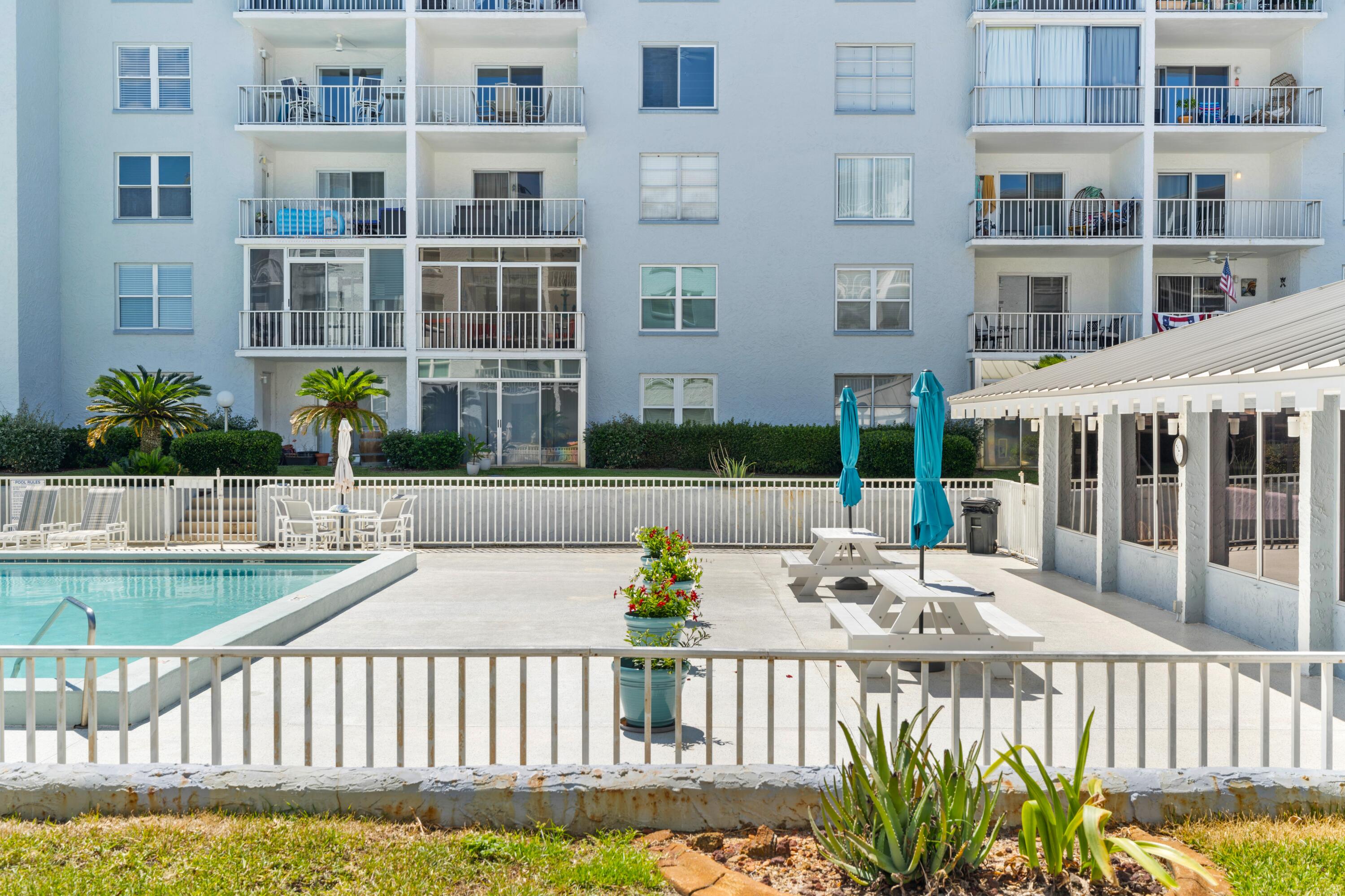 CENTURY PARK WEST - Residential