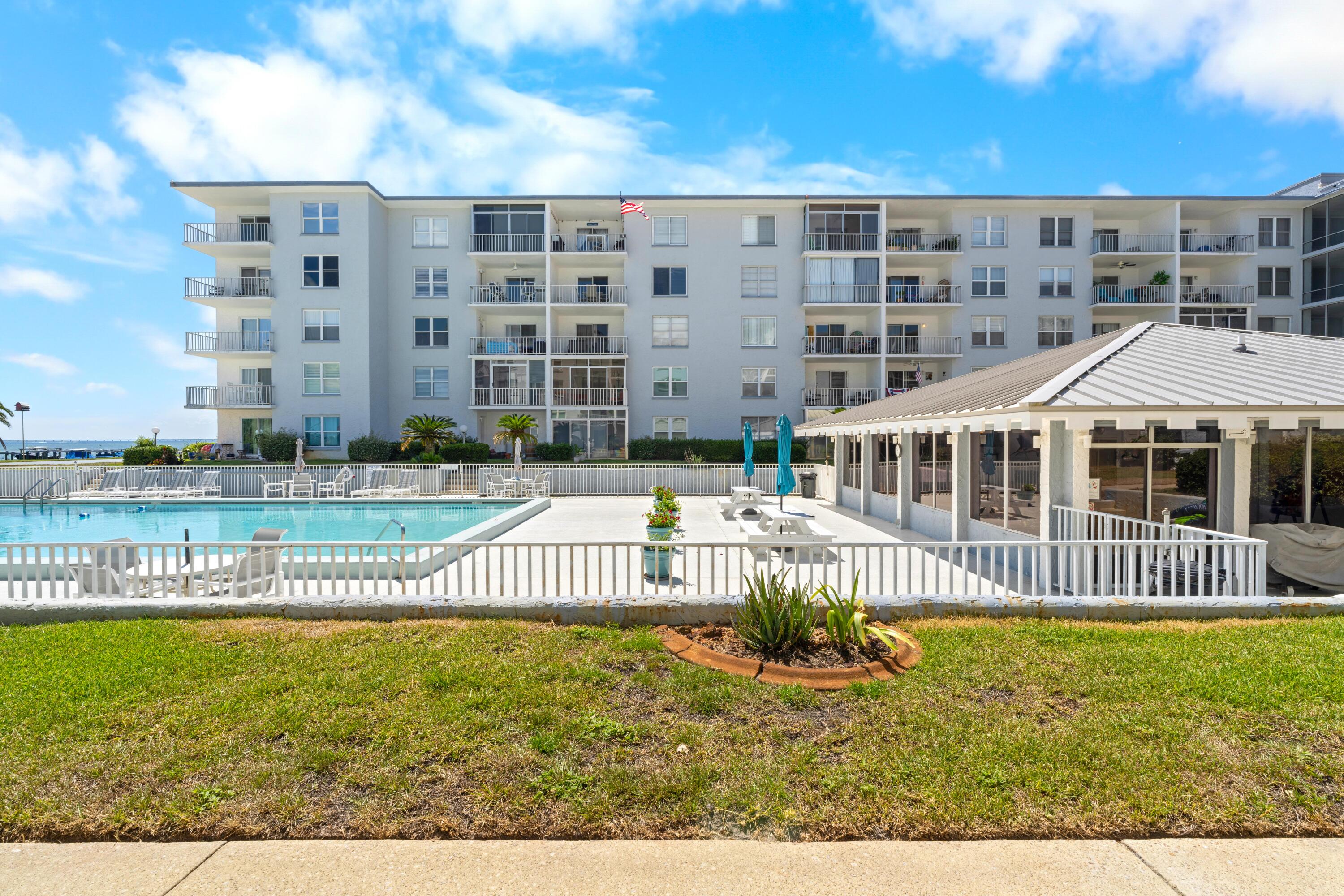 CENTURY PARK WEST - Residential