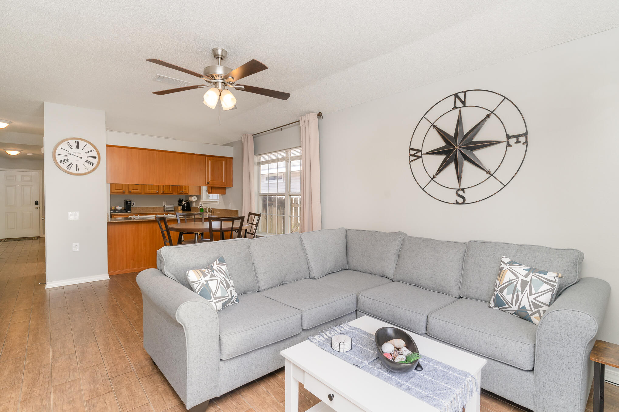 LIGHTHOUSE POINTE - Residential