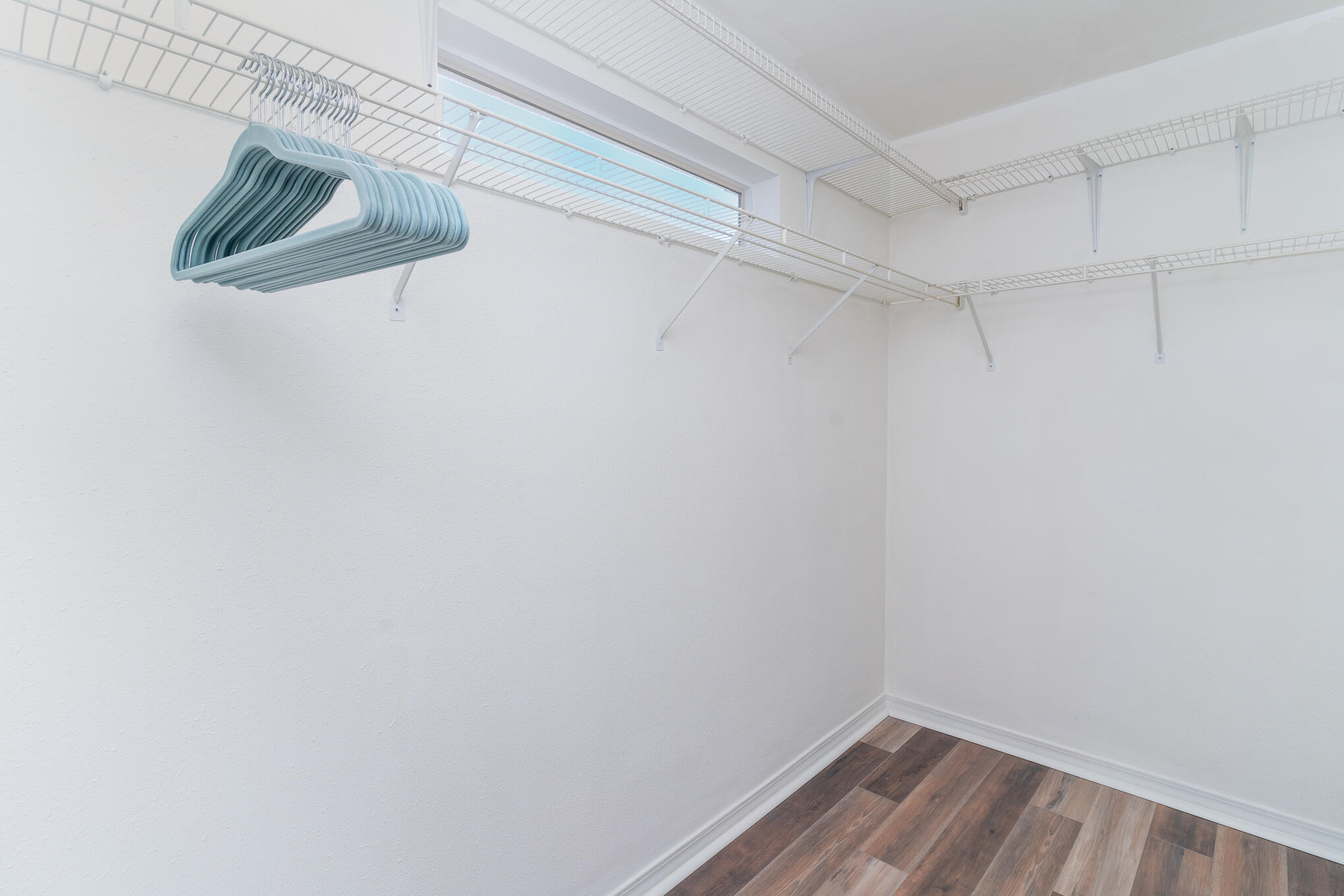 LIGHTHOUSE POINTE - Residential