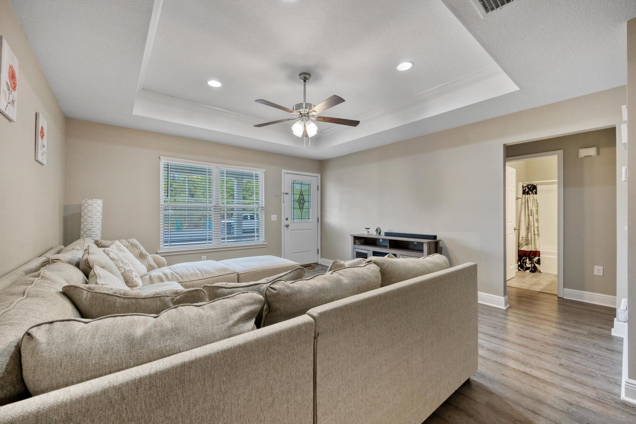 GARDEN CITY - Residential