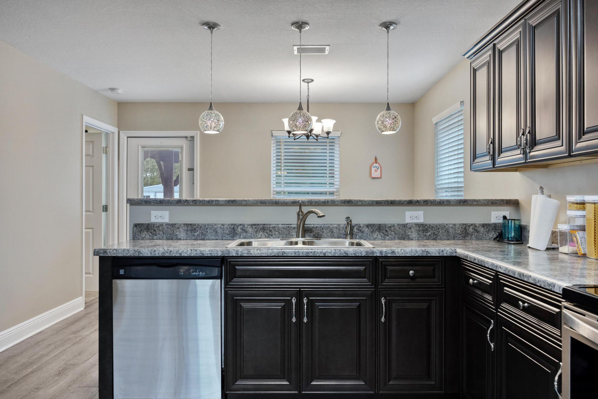 GARDEN CITY - Residential