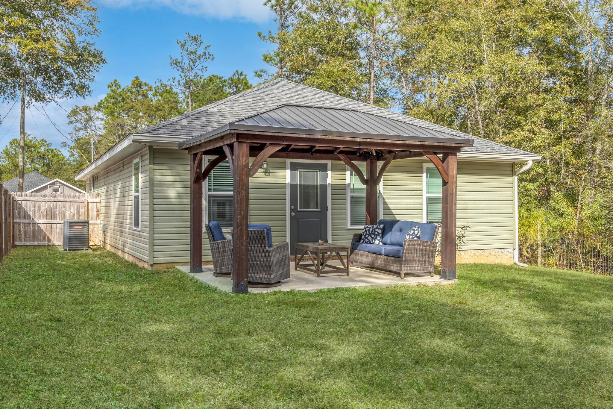 GARDEN CITY - Residential