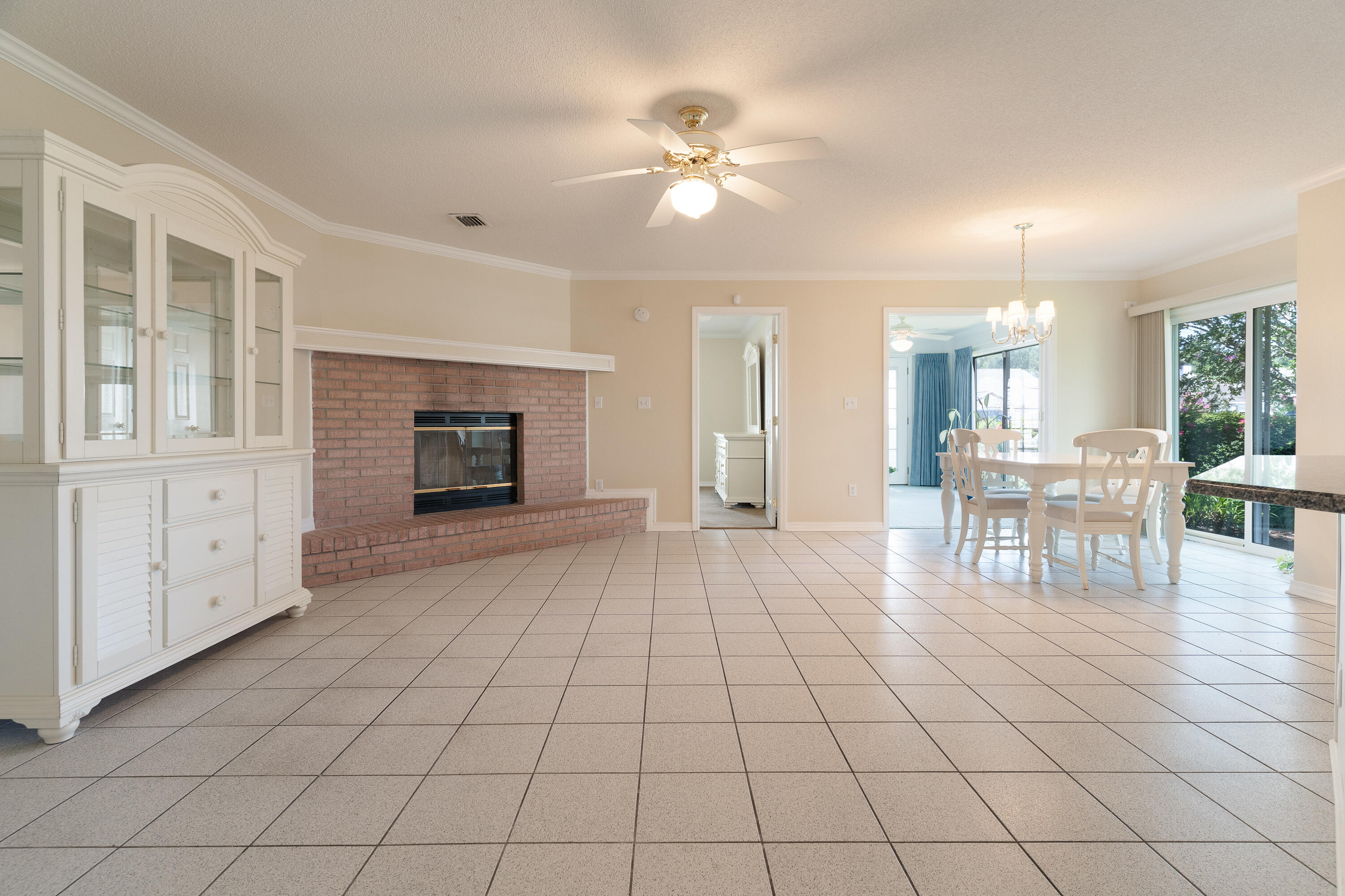 SOUTHERN OAKS PLANTATION - Residential