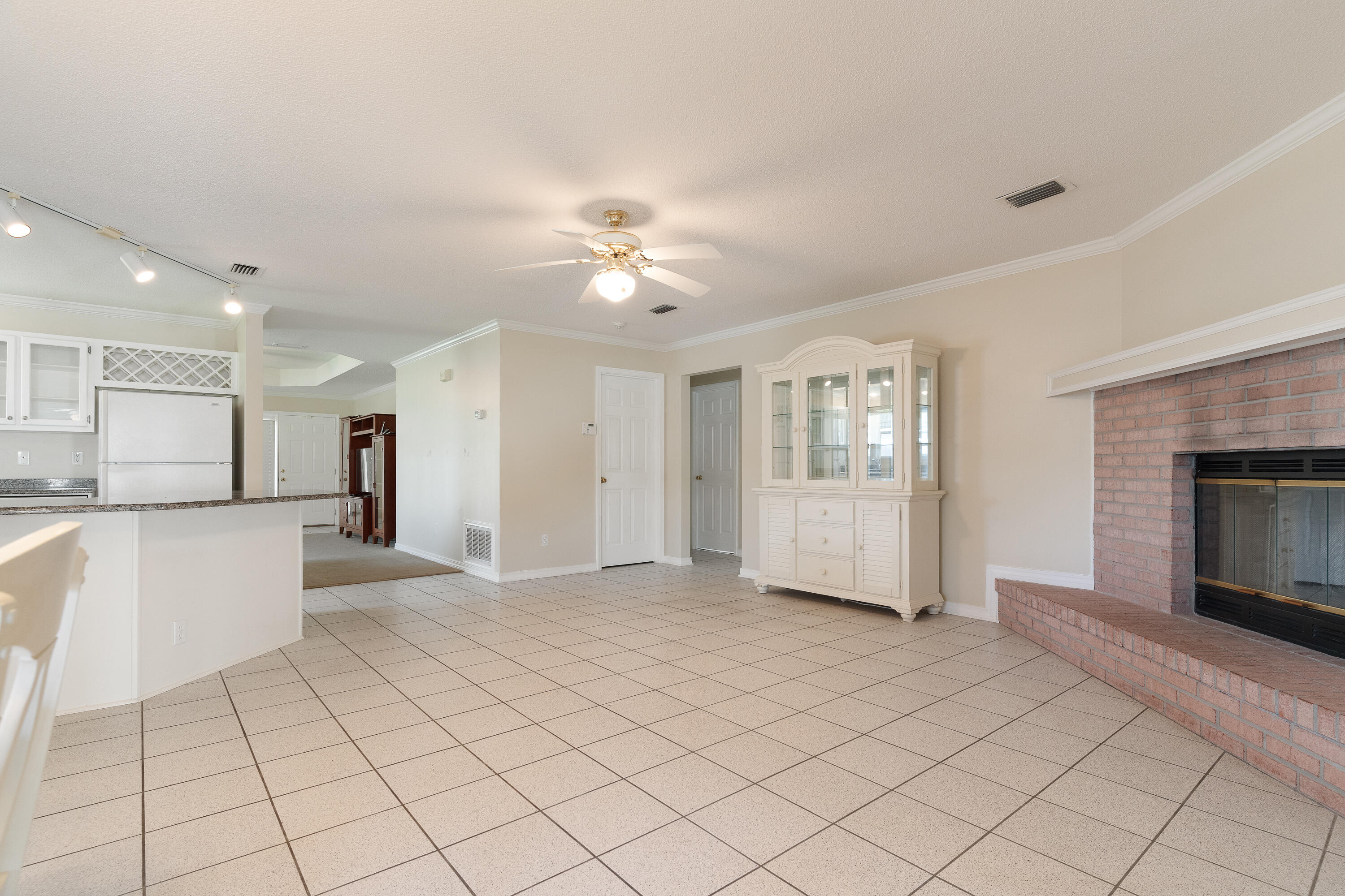 SOUTHERN OAKS PLANTATION - Residential