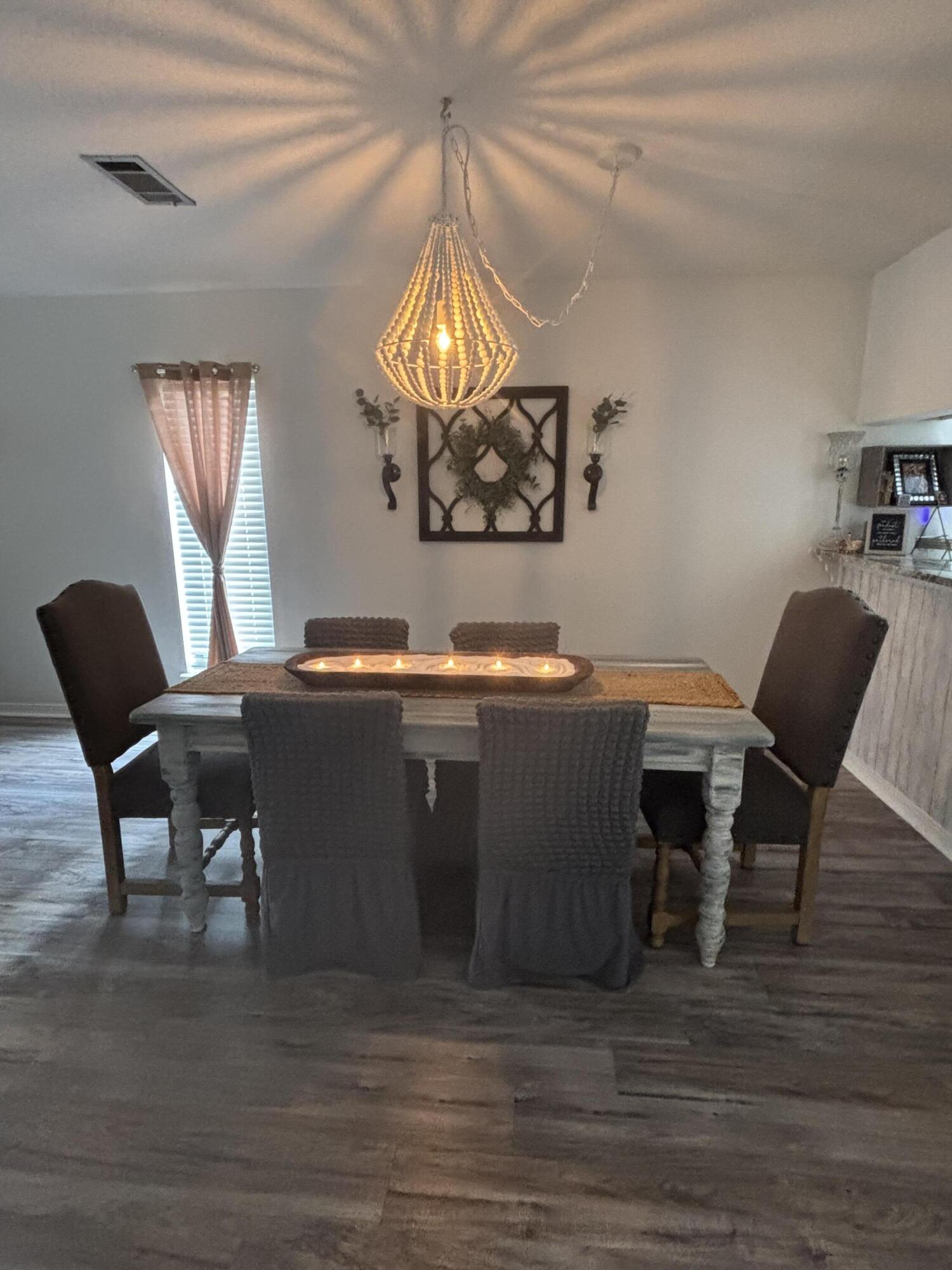 MAGNOLIA BAY CLUB - Residential Lease