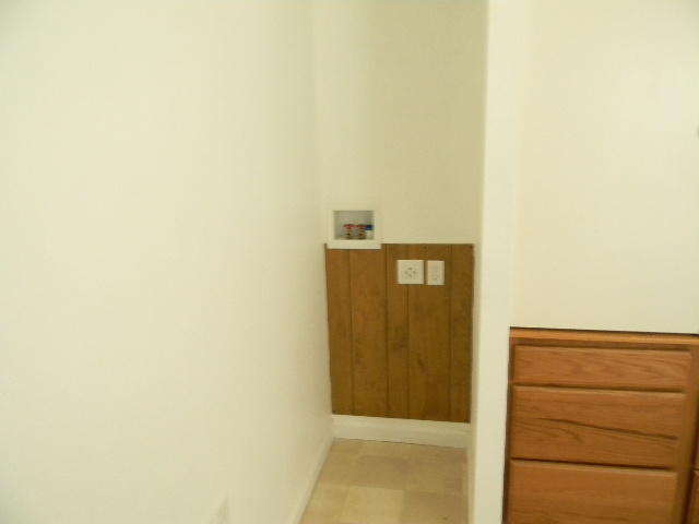 METES & BOUNDS - Residential Lease