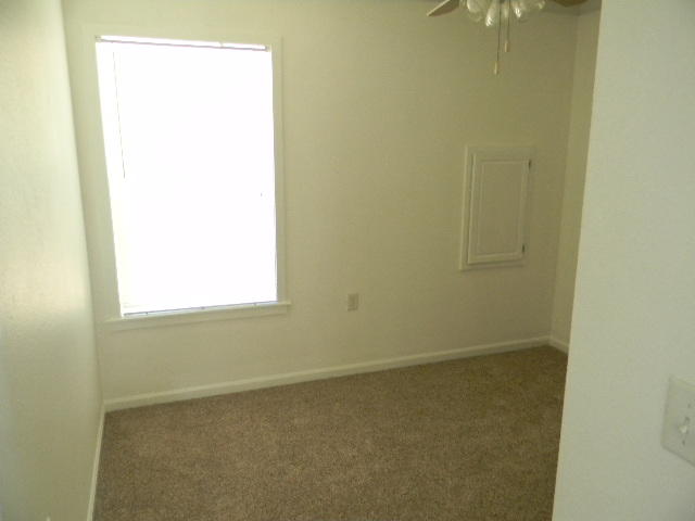 METES & BOUNDS - Residential Lease