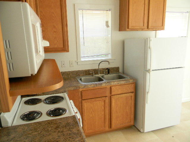 METES & BOUNDS - Residential Lease