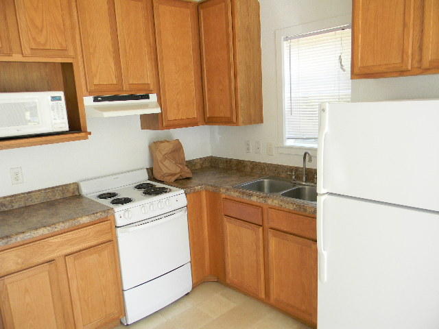 METES & BOUNDS - Residential Lease