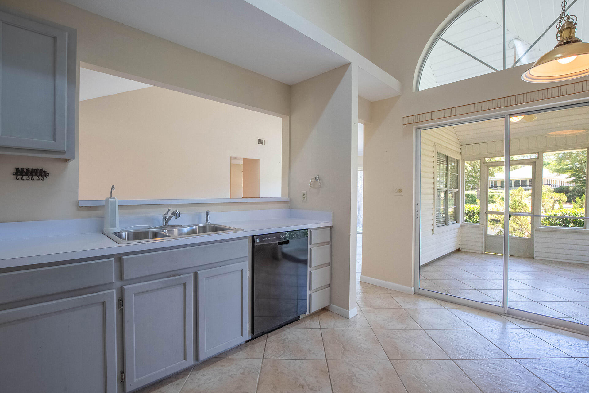 FAIRWAY LAKES PH 1 - Residential