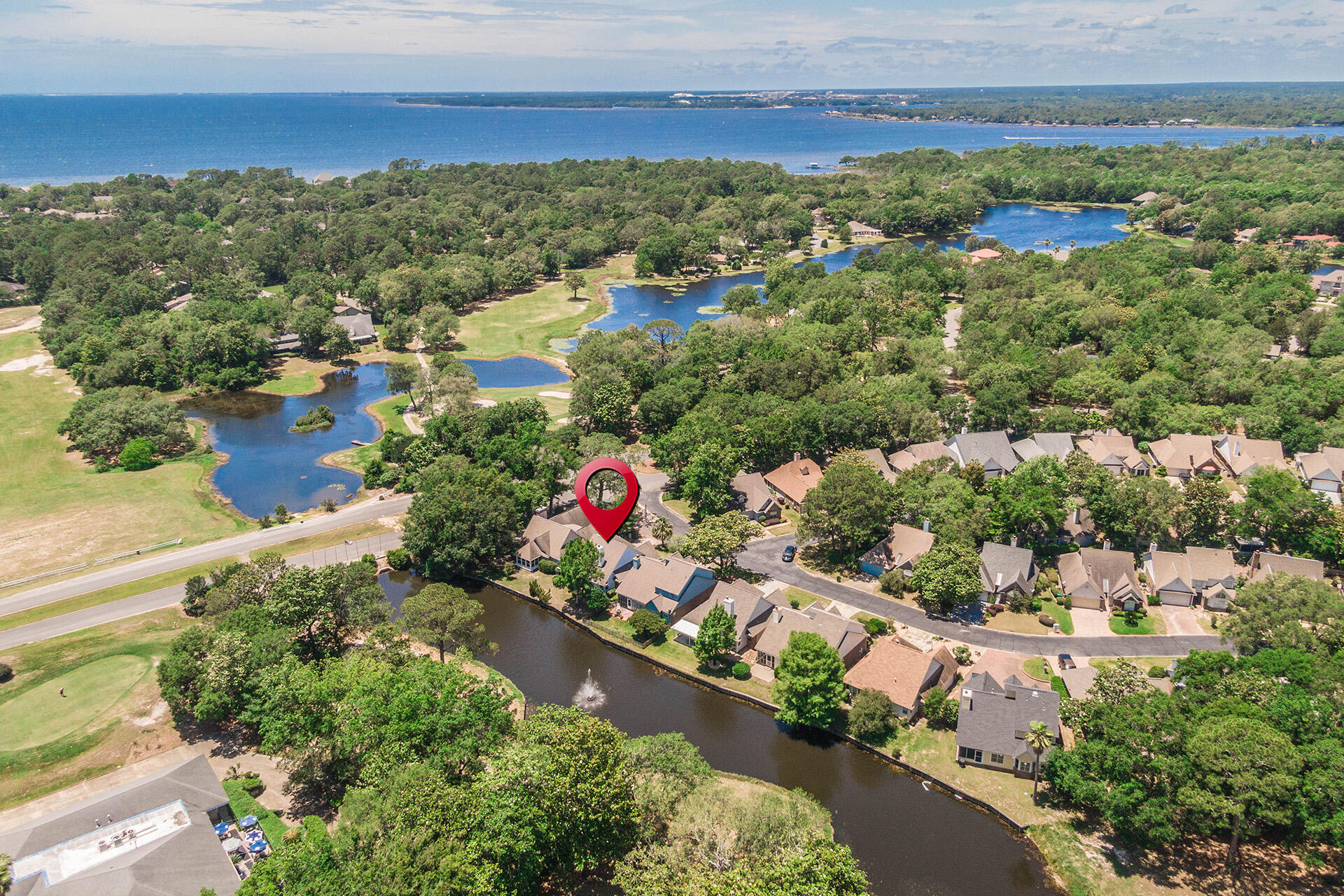 FAIRWAY LAKES PH 1 - Residential