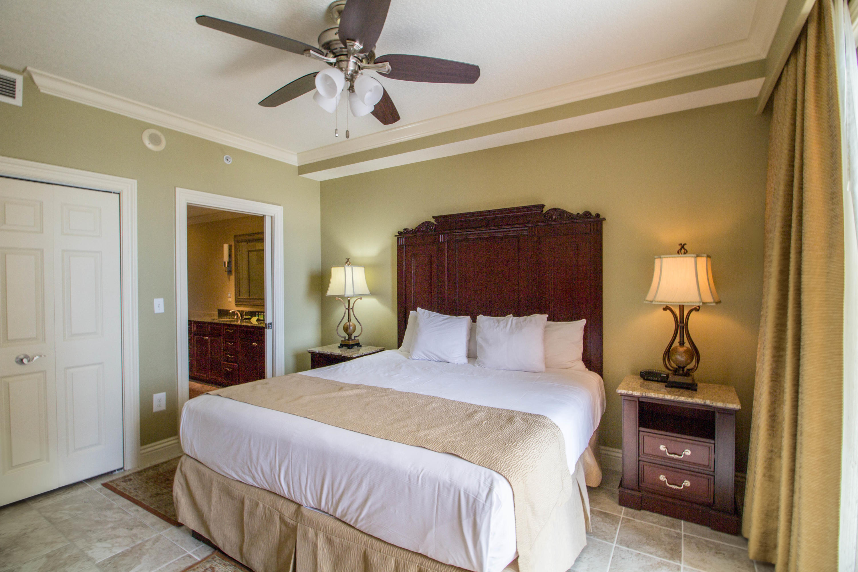 EMERALD GRANDE - Residential