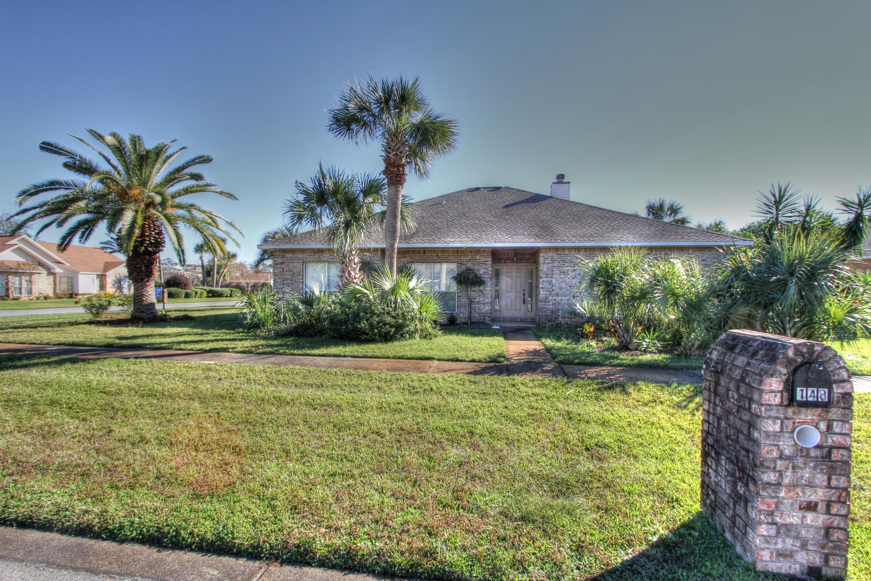 EMERALD BREEZE ESTATES - Residential