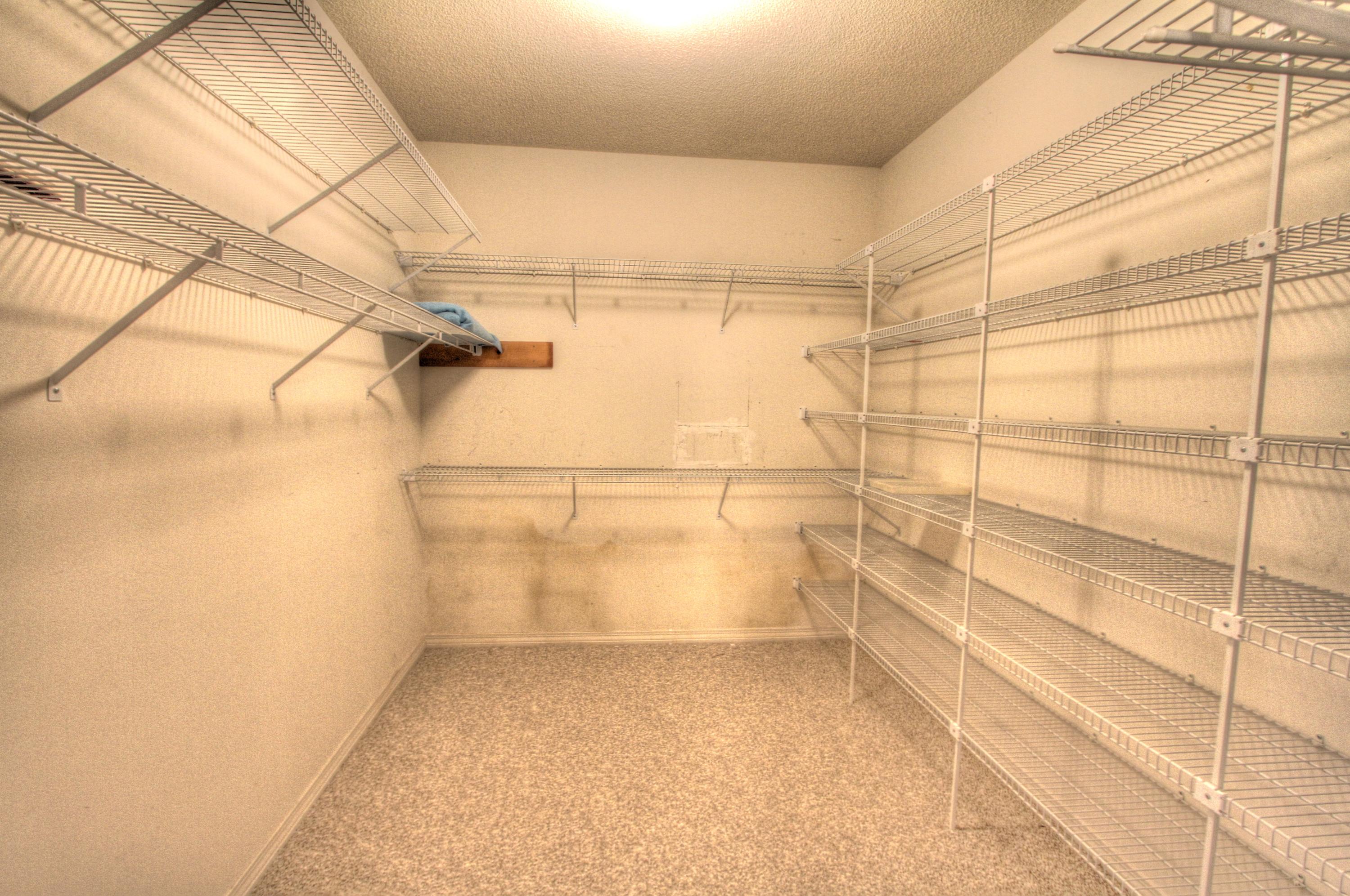 EMERALD BREEZE ESTATES - Residential