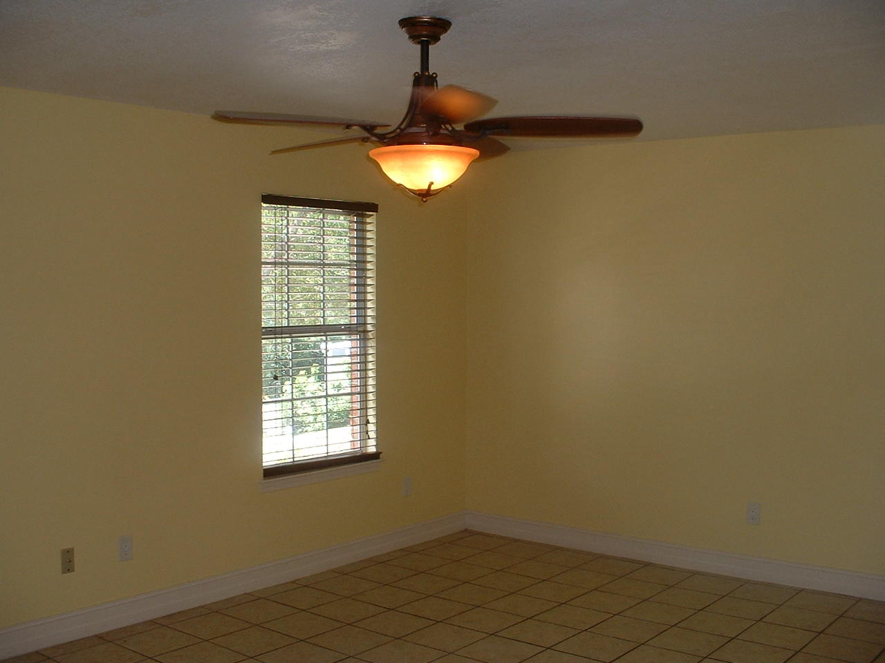 FOREST LAKE S/D - Residential