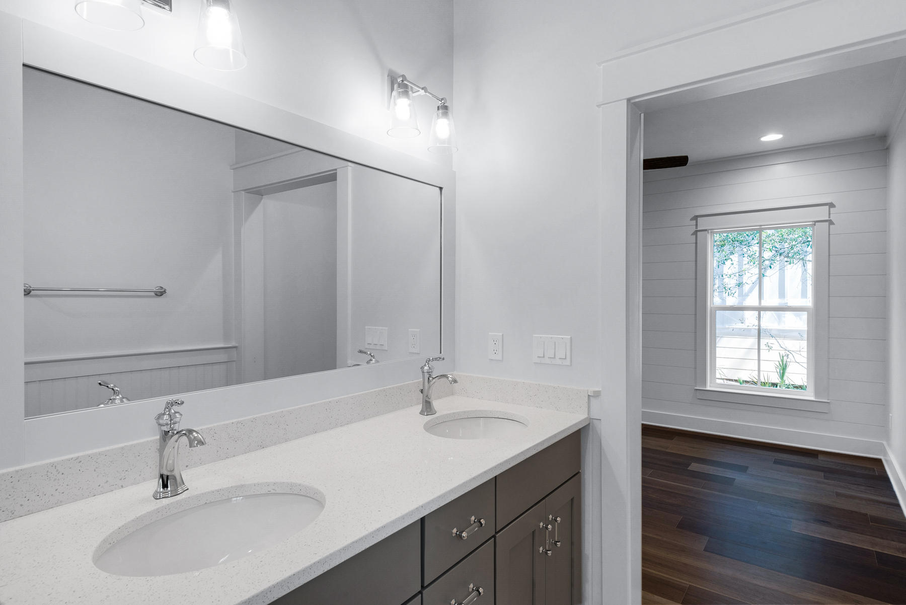 MAGNOLIA COTTAGES BY THE SEA - Residential