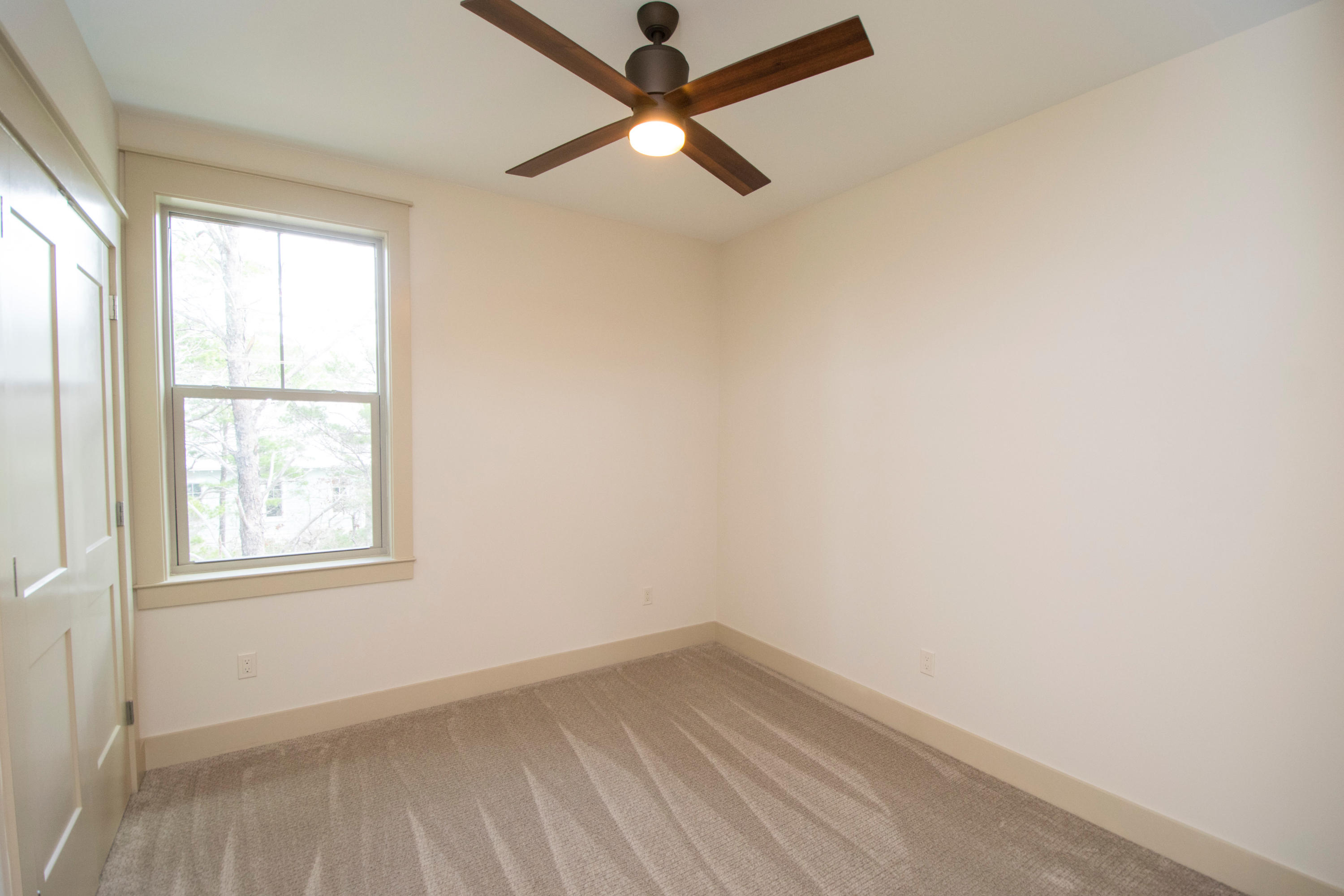 SHADOW PINES - Residential