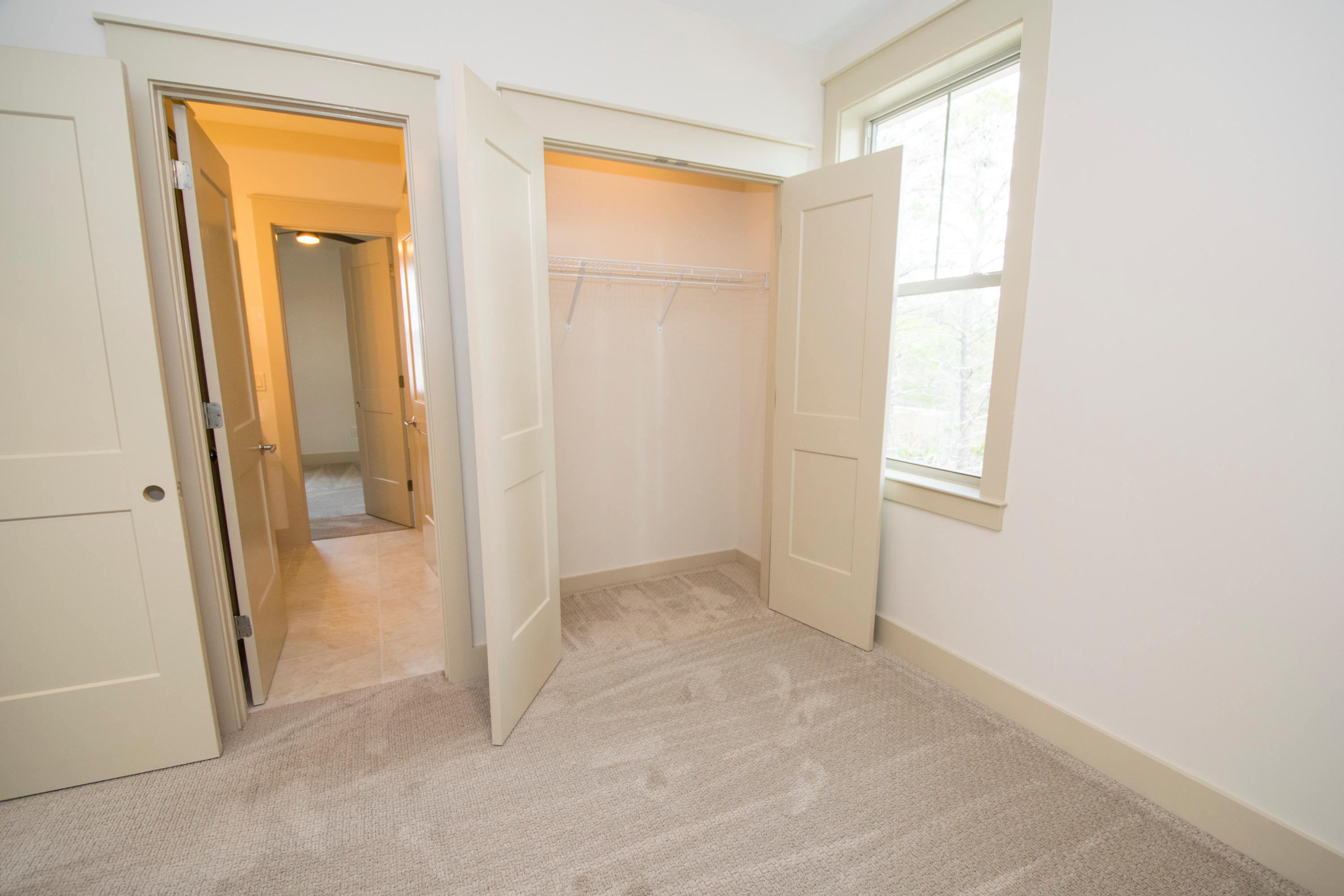 SHADOW PINES - Residential