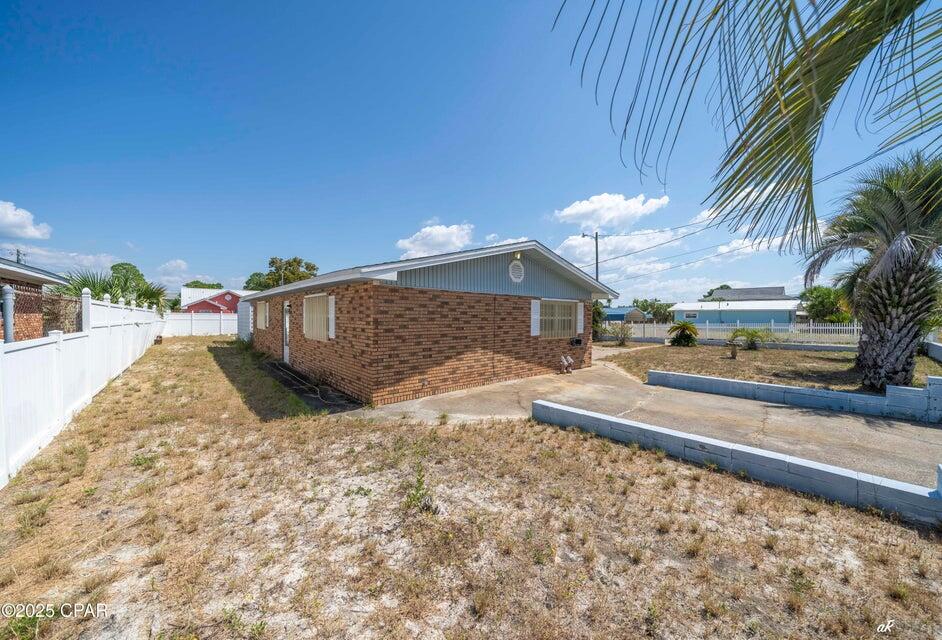 Holiday Beach Unit 13 - Residential