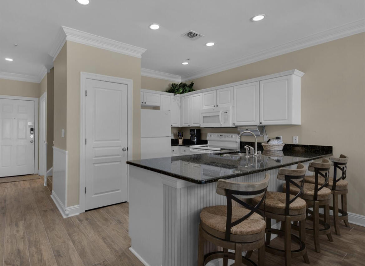 EMERALD DUNES CONDO - Residential