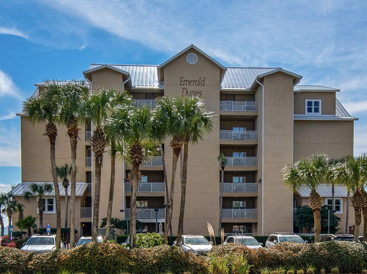 EMERALD DUNES CONDO - Residential