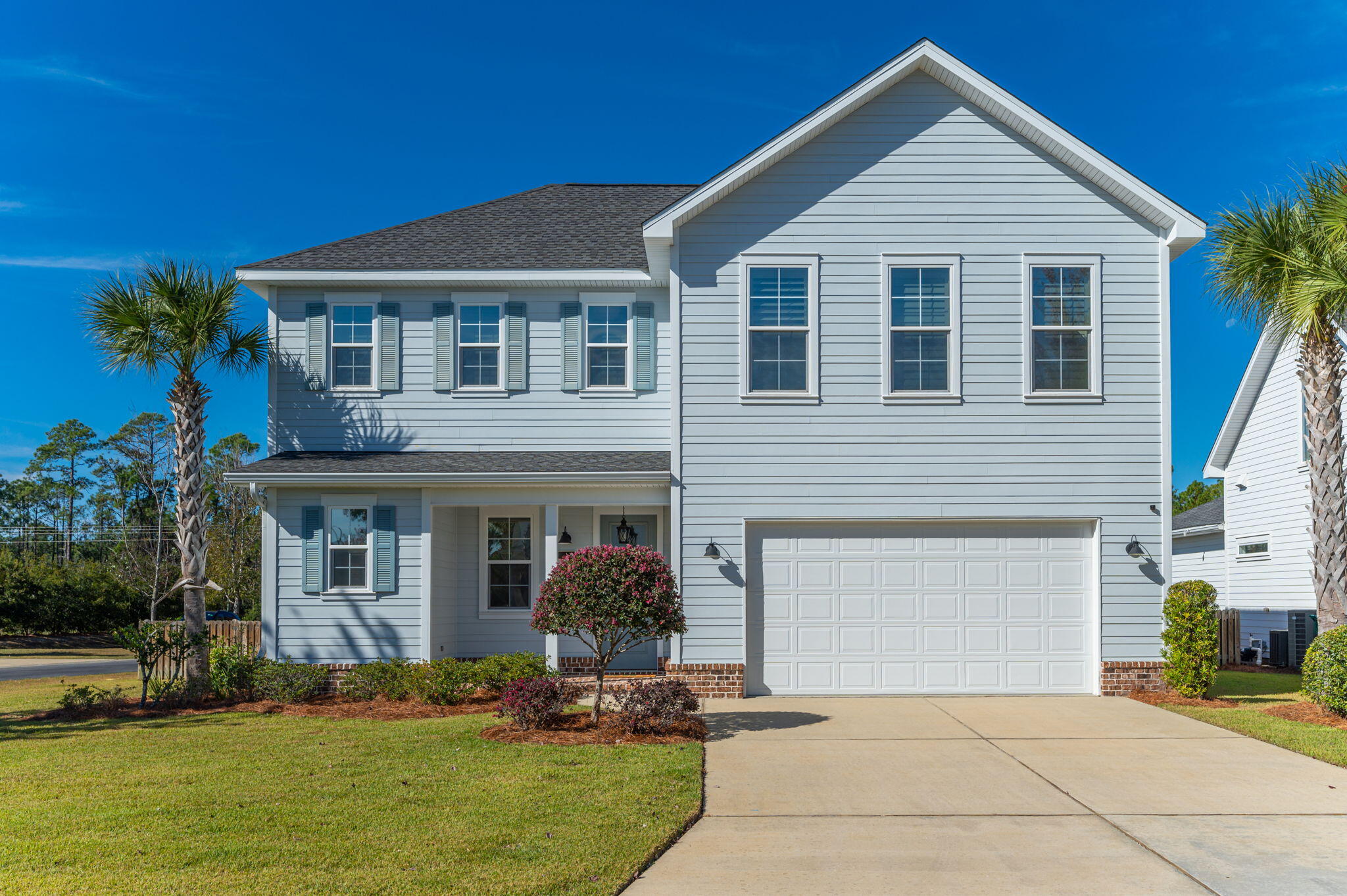 Gorgeous home on an oversized corner lot in a great subdivision! This large 2-story Huff Homes Construction Farrah expanded plan has an additional 400sq/ft H&C, 4 bedrooms, 3.5 bathrooms, upstairs sitting room and a 2-car garage. This home flows smoothly and welcomes you with an open floor plan featuring a first and second floor master suite and many unique features such as an extra-large brick, screened in patio and oversized fenced back yard. There are many high-end finishes including subway tile backsplash, quartz countertops, stainless appliances, soft close cabinetry, wine cooler, and under cabinet LED lighting in kitchen. CoreTec Luxury Vinyl Plank throughout, ceramic tile in bathrooms & laundry. (See More)
