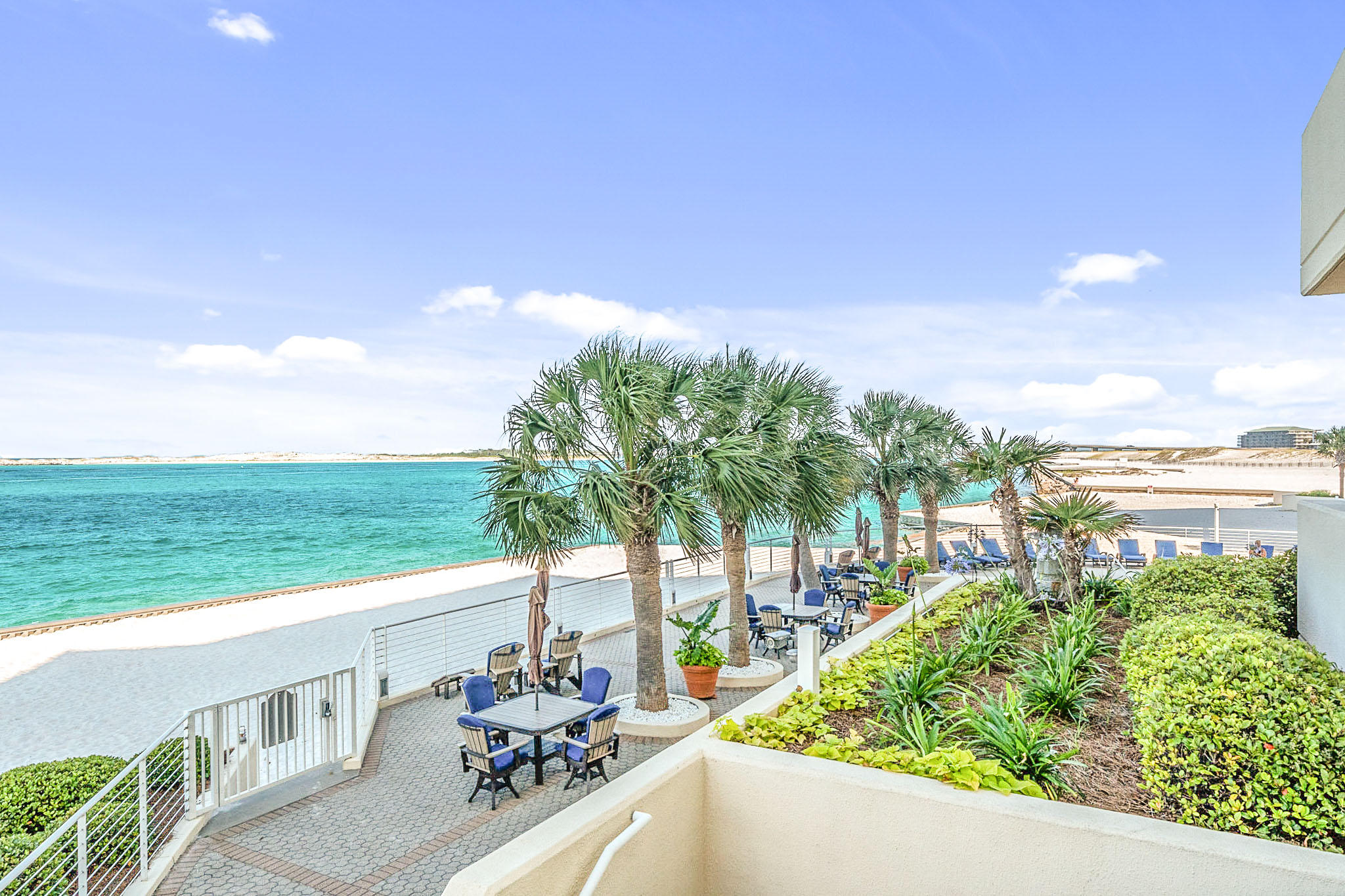 EAST PASS TOWERS CONDO PH 2 - Residential