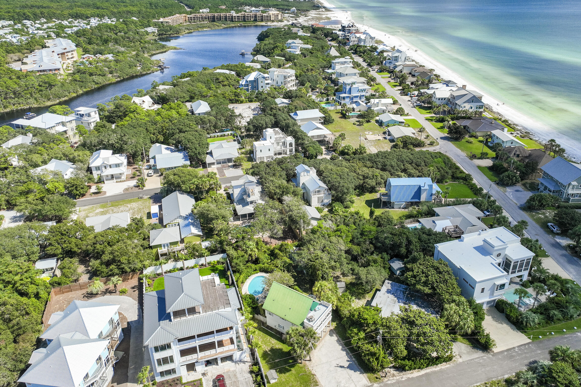 BLUE MOUNTAIN BEACH - Residential