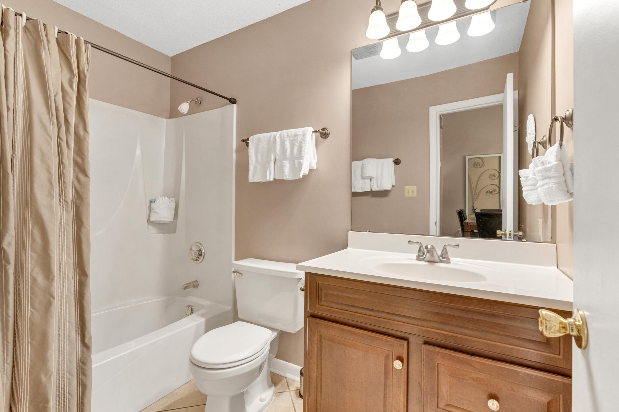 CHATEAU LA MER CONDO 2 PHASE 2 - Residential