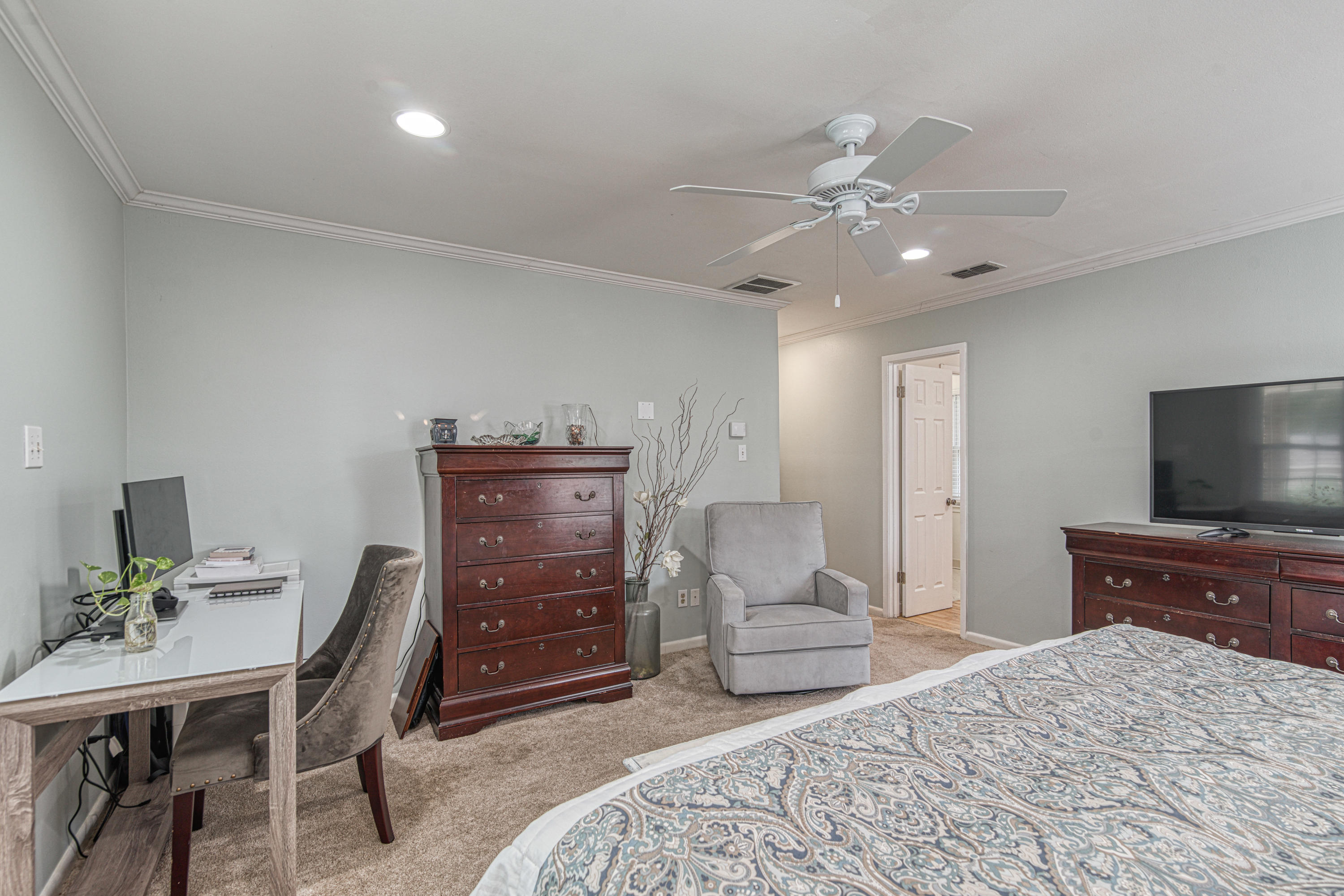 VILLA RUSS PARK - Residential