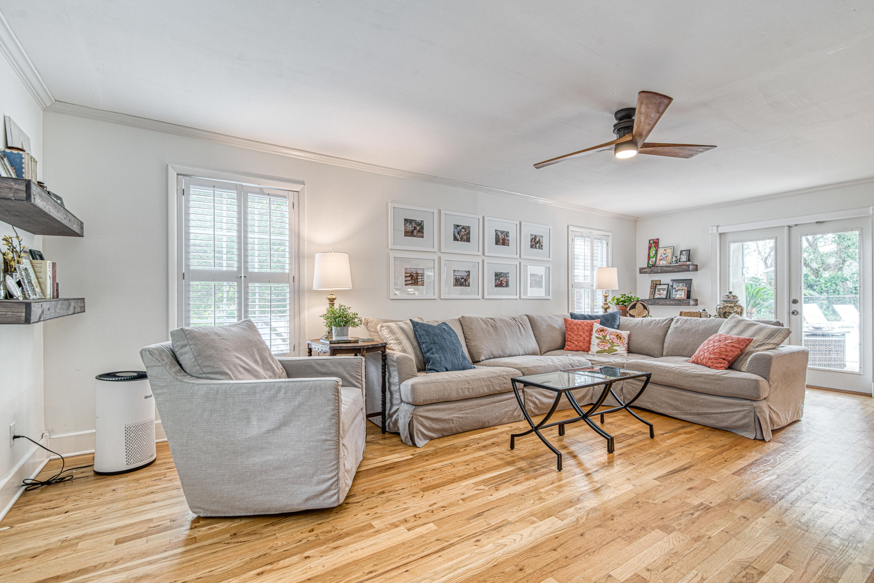 VILLA RUSS PARK - Residential