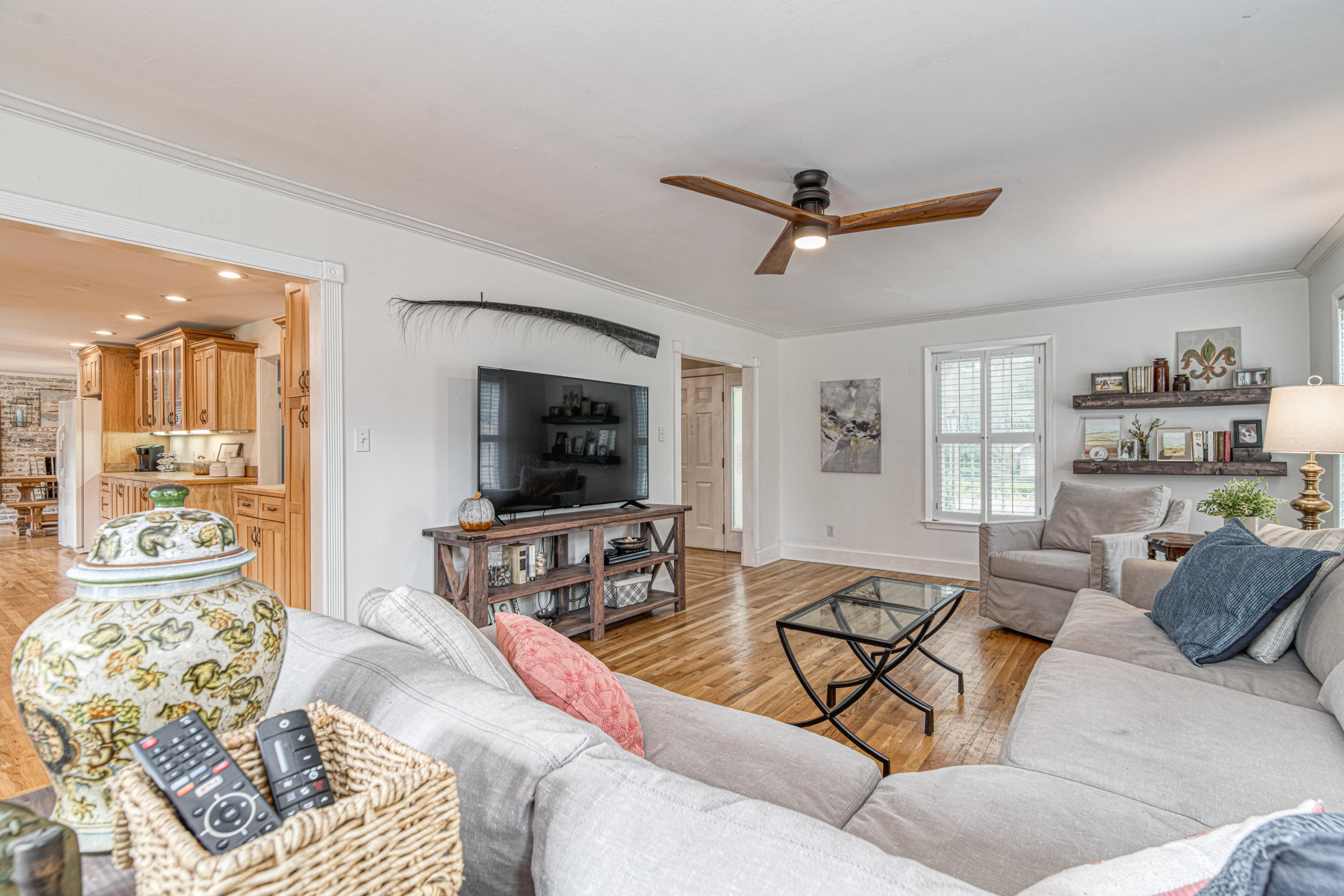 VILLA RUSS PARK - Residential