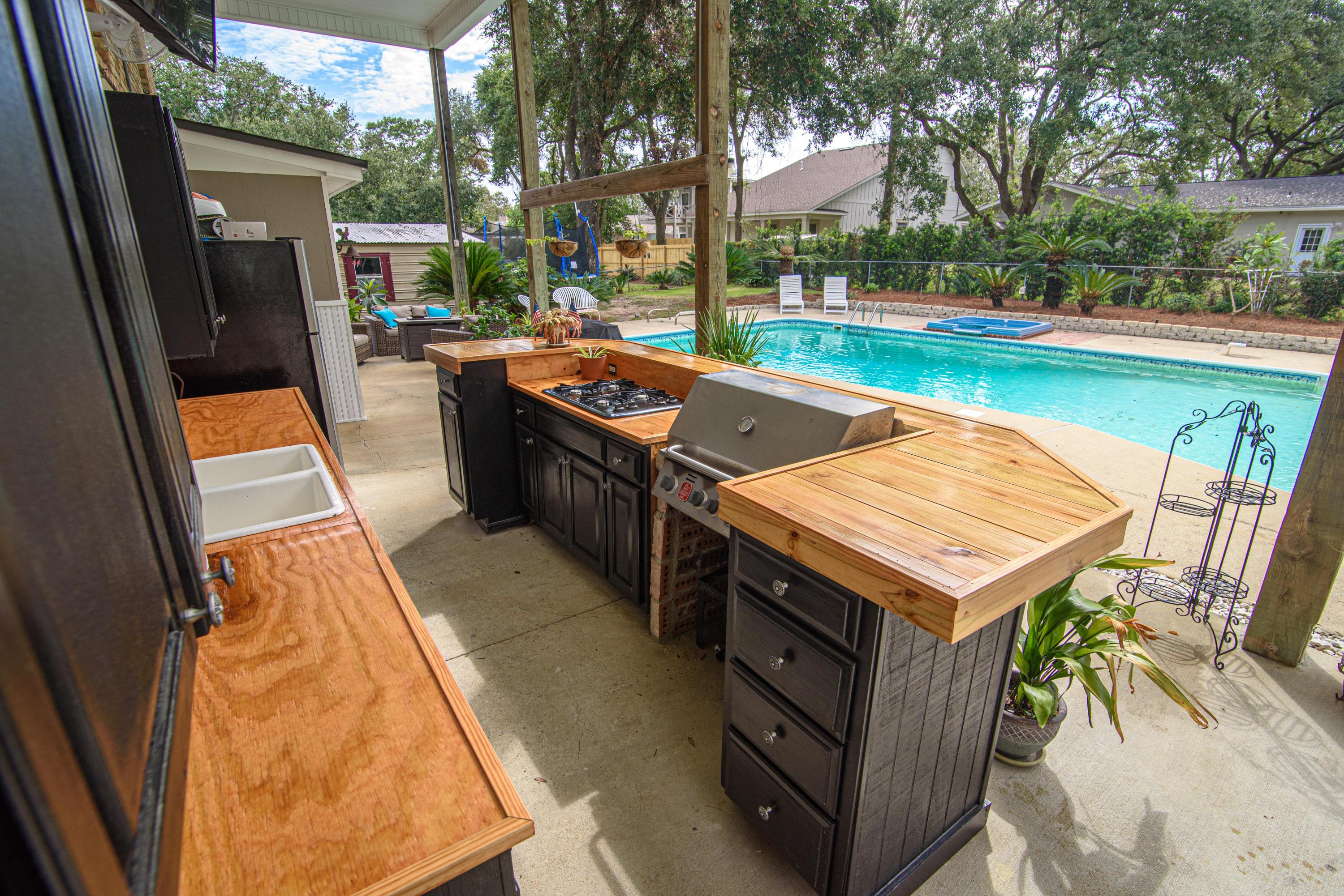 VILLA RUSS PARK - Residential