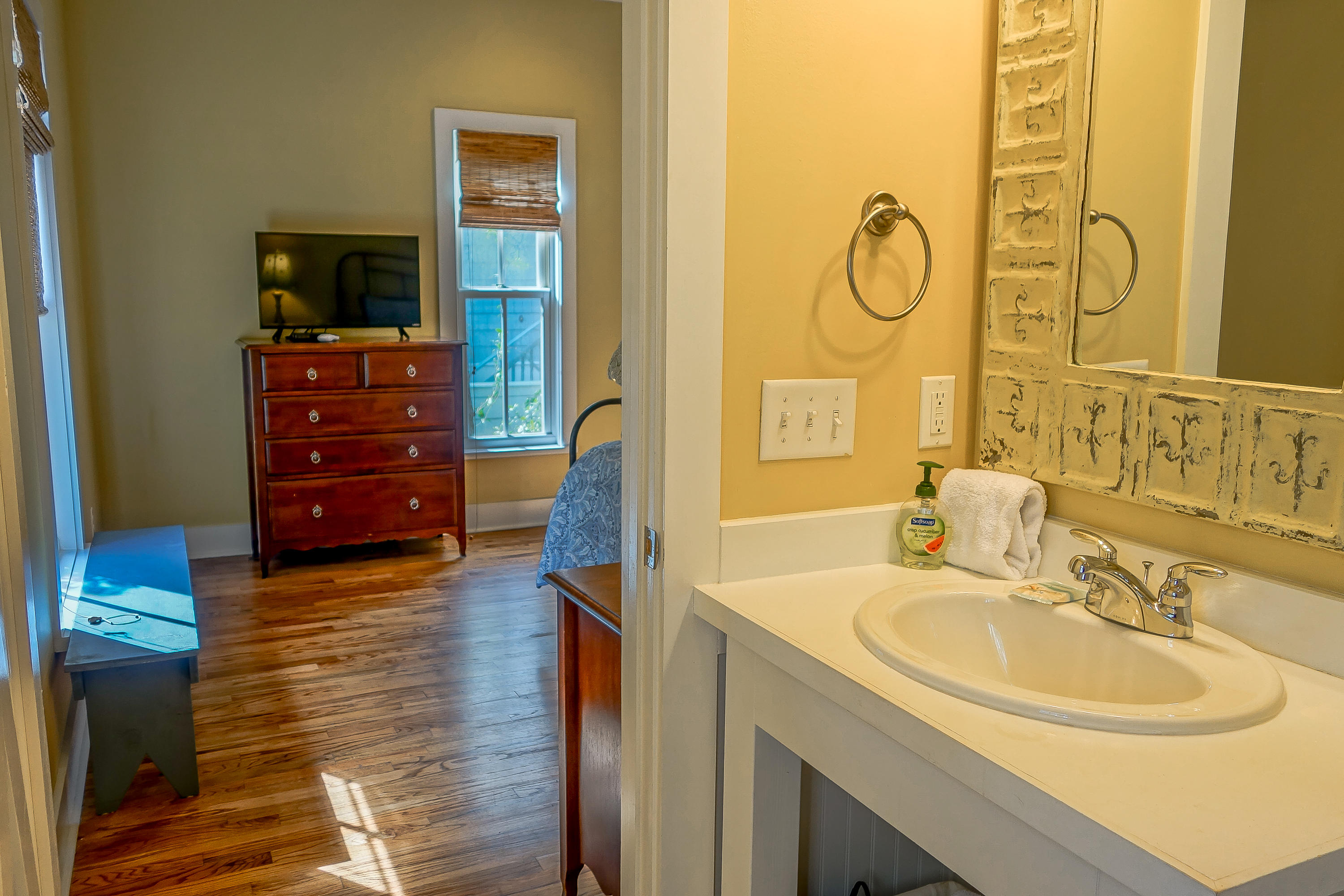 MAGNOLIA COTTAGES - Residential