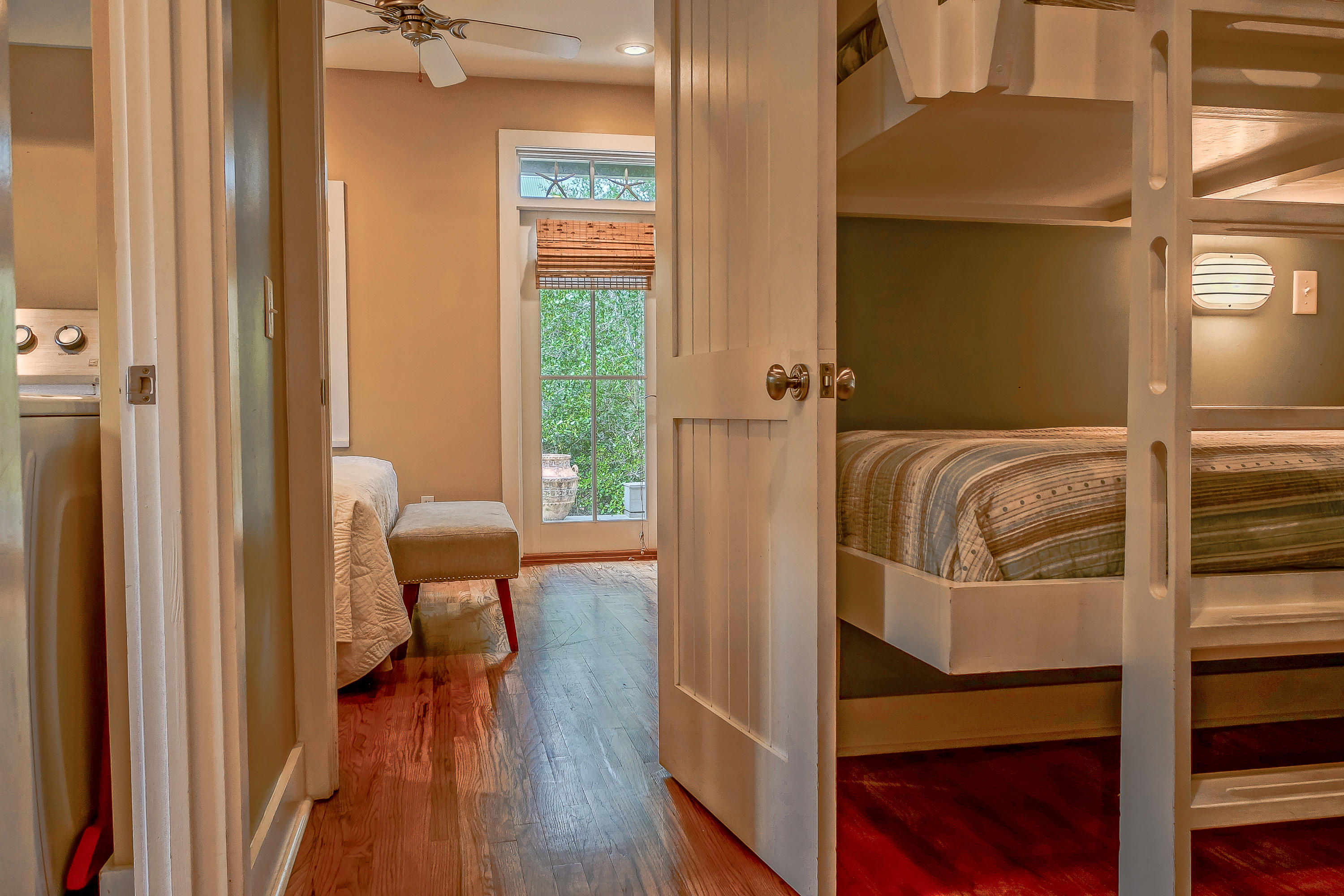 MAGNOLIA COTTAGES - Residential