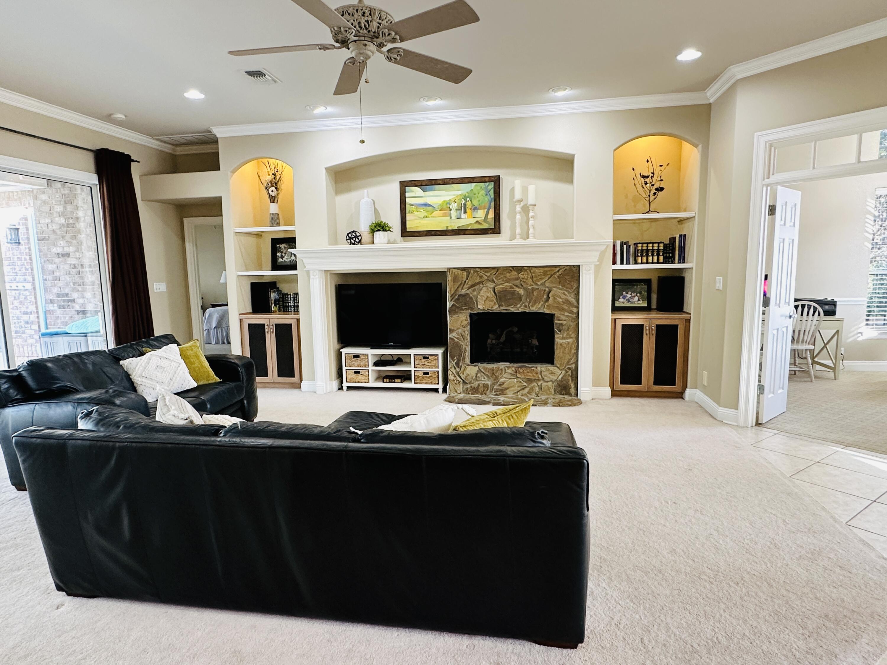 MAGNOLIA PLANTATION AT BLUEWATER BAY - Residential