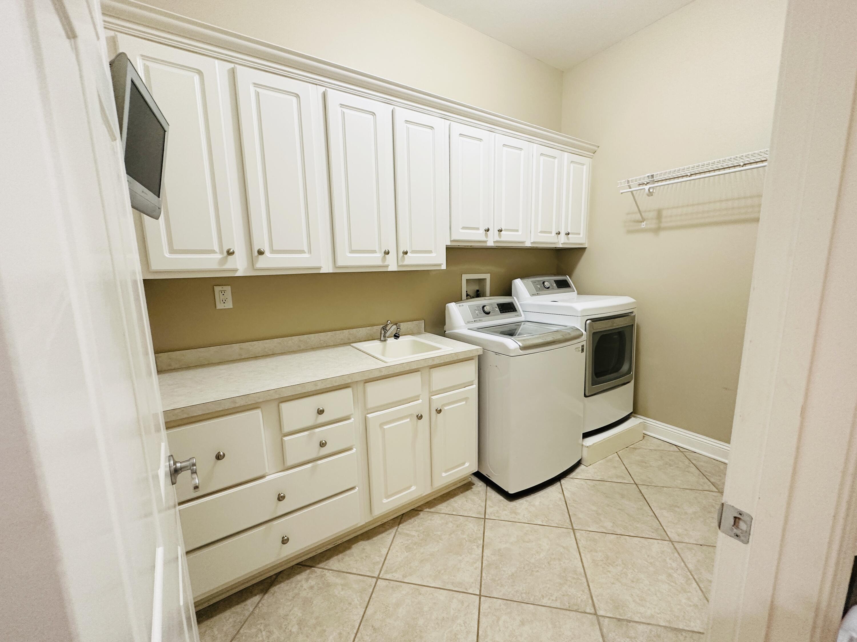 MAGNOLIA PLANTATION AT BLUEWATER BAY - Residential