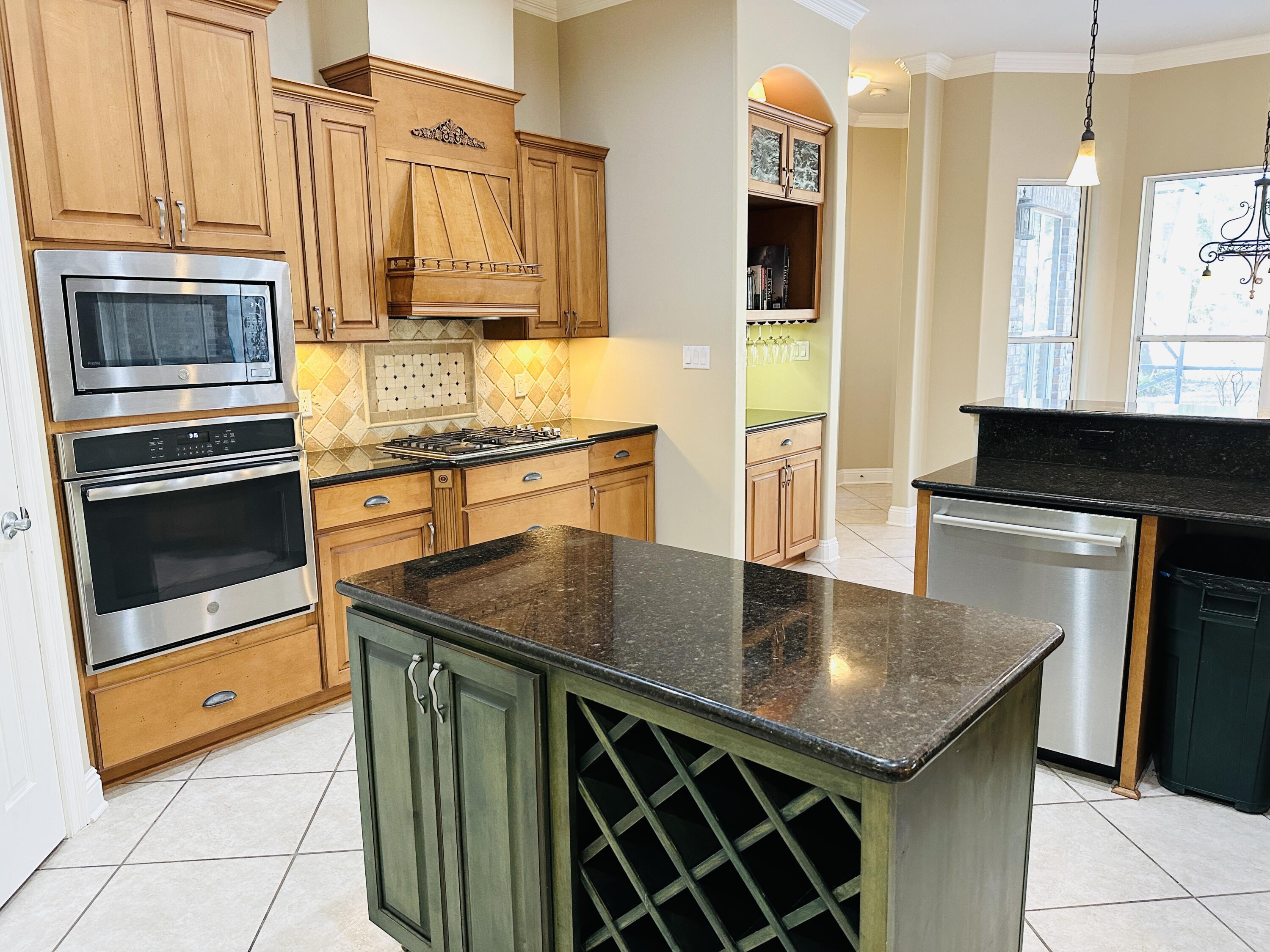 MAGNOLIA PLANTATION AT BLUEWATER BAY - Residential