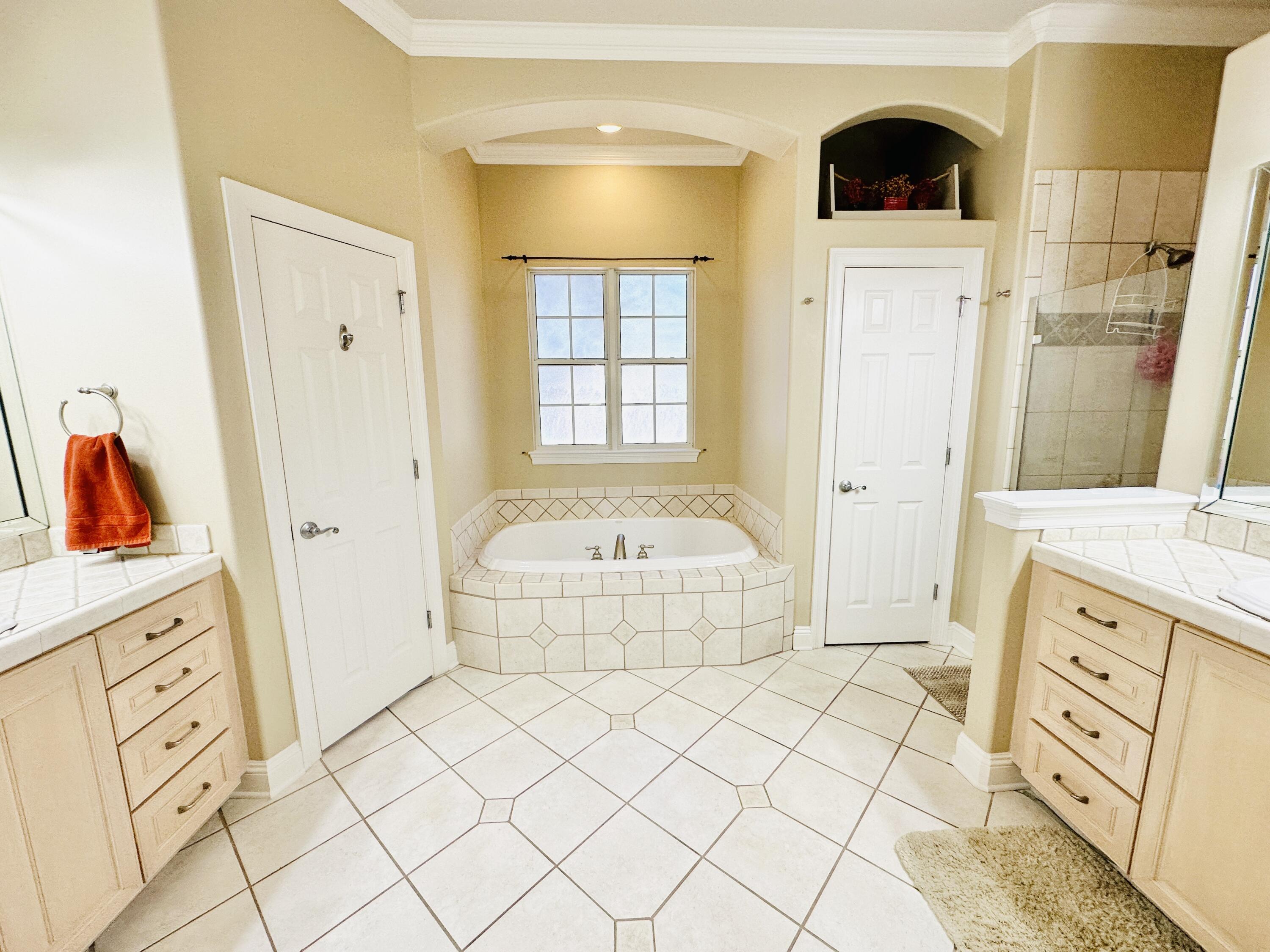 MAGNOLIA PLANTATION AT BLUEWATER BAY - Residential