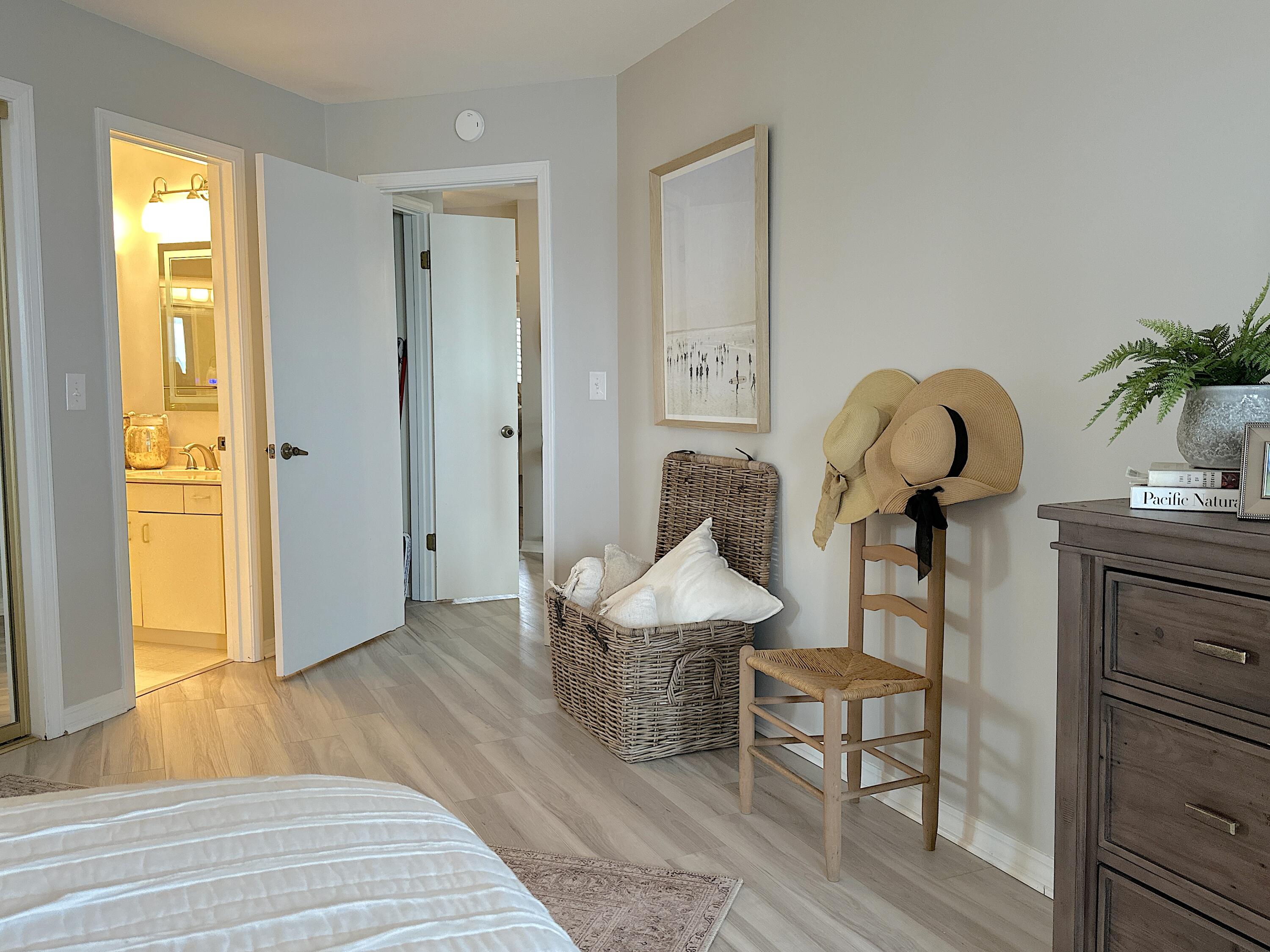 BAYSIDE VILLAS CONDO - Residential