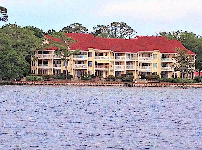 BAYSIDE VILLAS CONDO - Residential