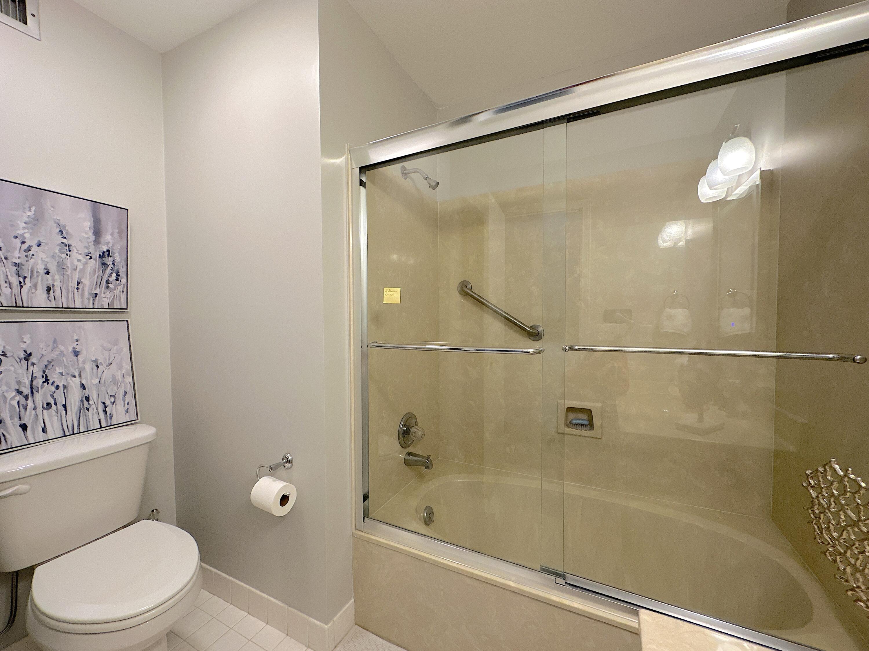 BAYSIDE VILLAS CONDO - Residential