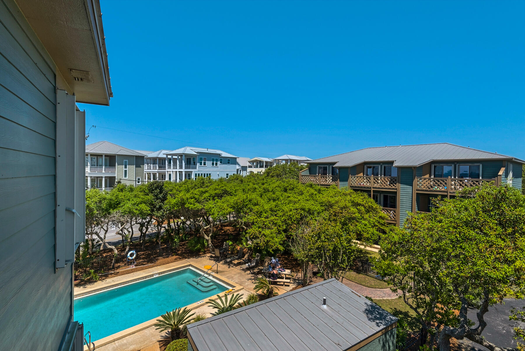 INLET DUNES CONDO PH 1 - Residential