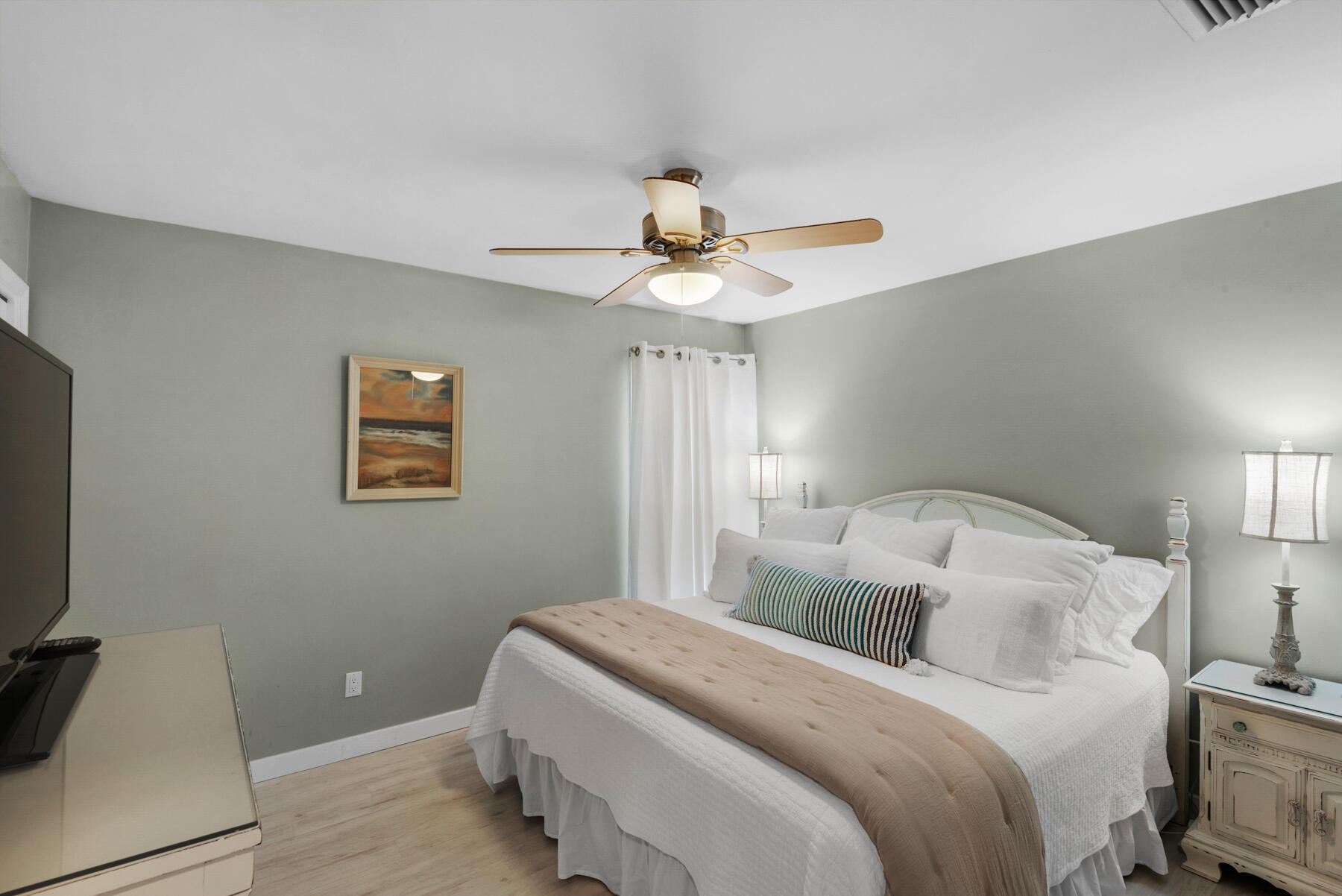 INLET DUNES CONDO PH 1 - Residential