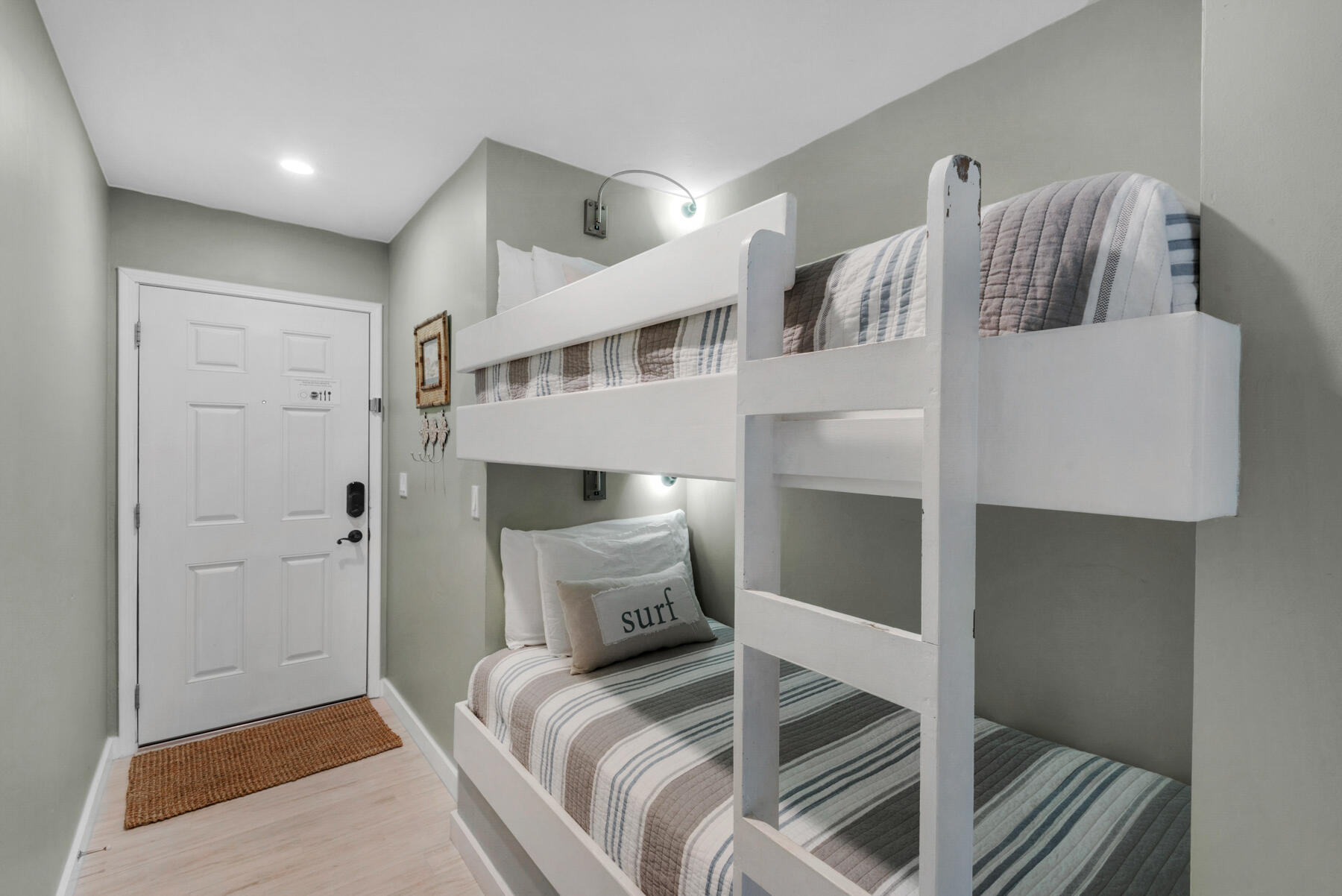 INLET DUNES CONDO PH 1 - Residential