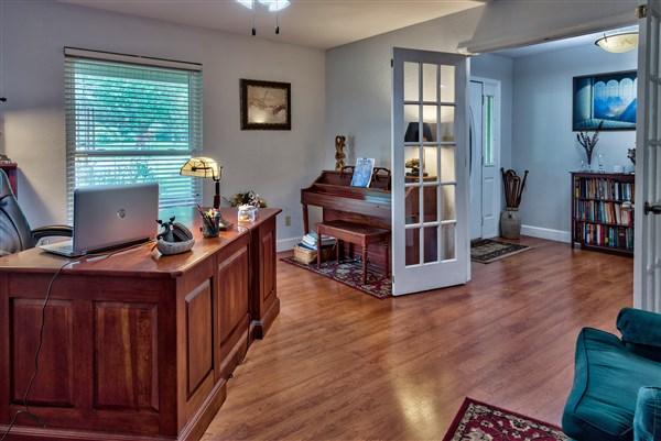 HOLLEY BY THE SEA - Residential