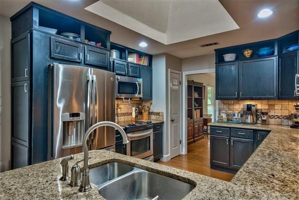 HOLLEY BY THE SEA - Residential